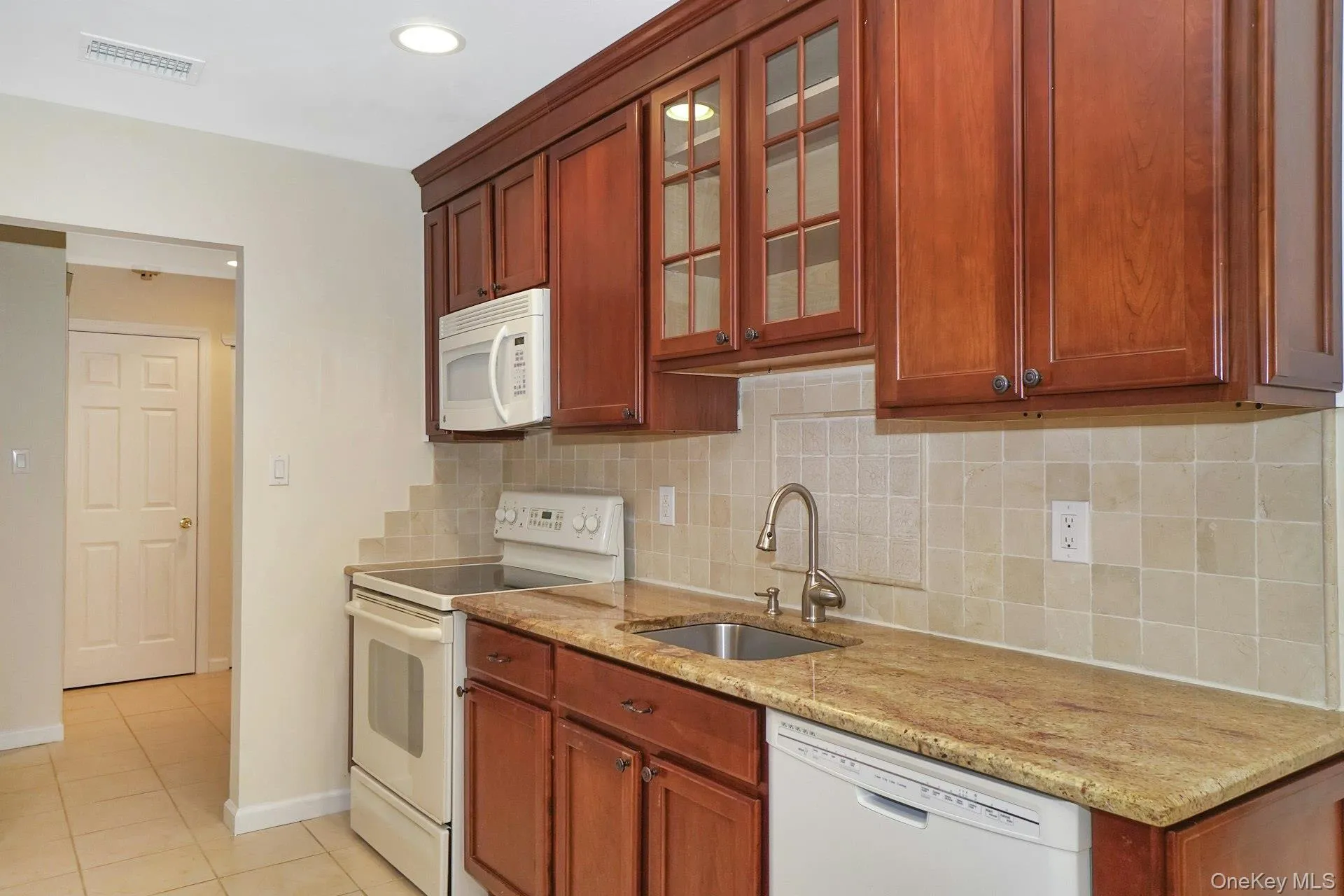 23 Meadowood Drive, Oyster Bay, NY, 3 Bedrooms Bedrooms, 5 Rooms Rooms,2 BathroomsBathrooms,Residential Lease,For Rent,Meadowood,0,985156 23 Meadowood Drive, Oyster Bay, NY, 3 Bedrooms Bedrooms, 5 Rooms Rooms,2 BathroomsBathrooms,Residential Lease,For Rent,Meadowood,0,985156
