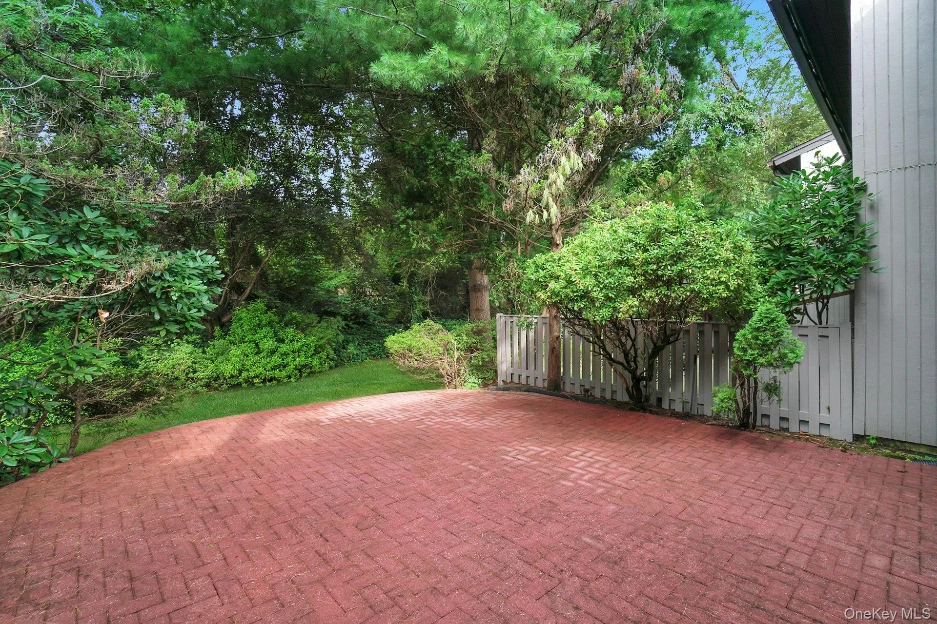 23 Meadowood Drive, Oyster Bay, NY, 3 Bedrooms Bedrooms, 5 Rooms Rooms,2 BathroomsBathrooms,Residential Lease,For Rent,Meadowood,0,985156 23 Meadowood Drive, Oyster Bay, NY, 3 Bedrooms Bedrooms, 5 Rooms Rooms,2 BathroomsBathrooms,Residential Lease,For Rent,Meadowood,0,985156