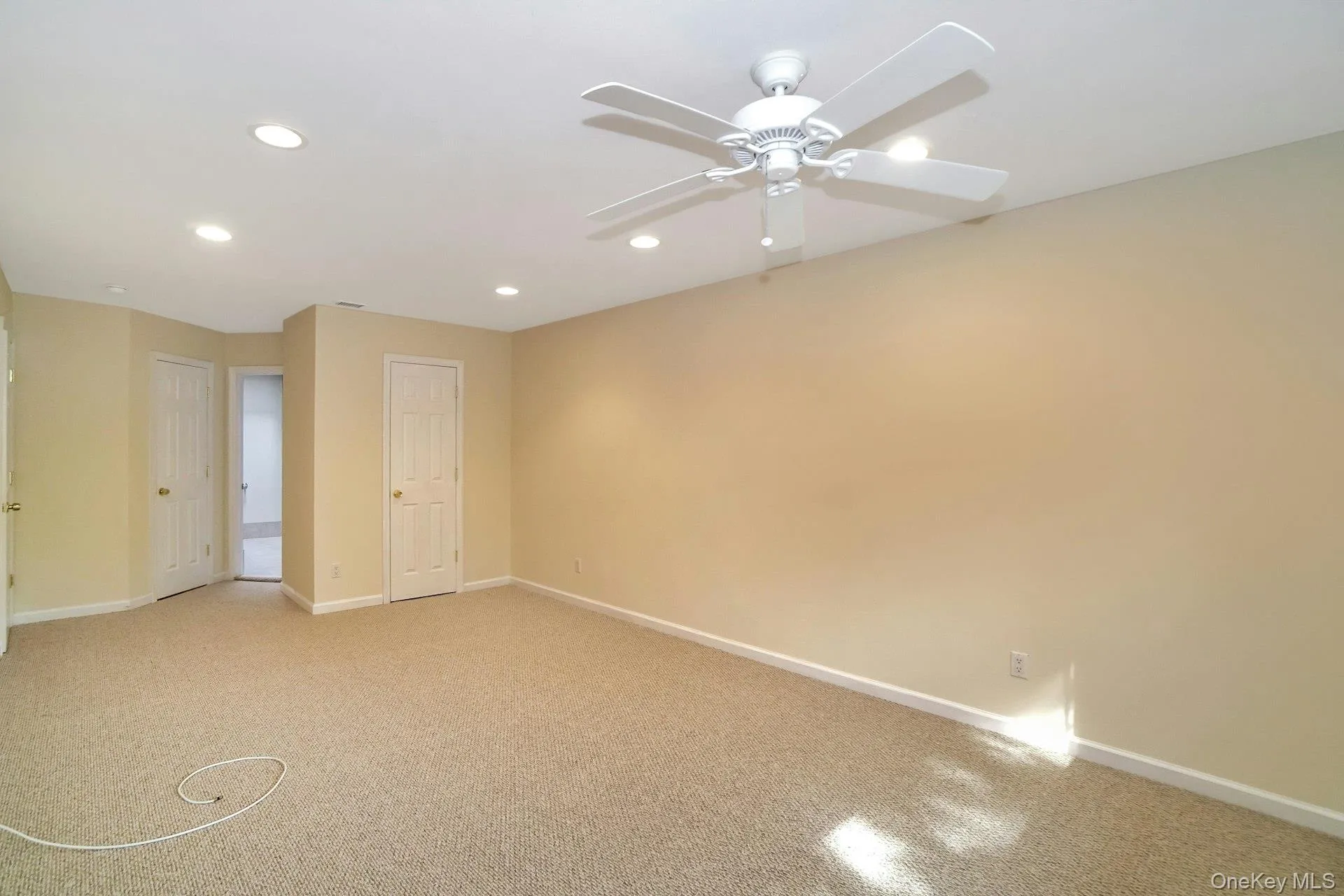 23 Meadowood Drive, Oyster Bay, NY, 3 Bedrooms Bedrooms, 5 Rooms Rooms,2 BathroomsBathrooms,Residential Lease,For Rent,Meadowood,0,985156 23 Meadowood Drive, Oyster Bay, NY, 3 Bedrooms Bedrooms, 5 Rooms Rooms,2 BathroomsBathrooms,Residential Lease,For Rent,Meadowood,0,985156