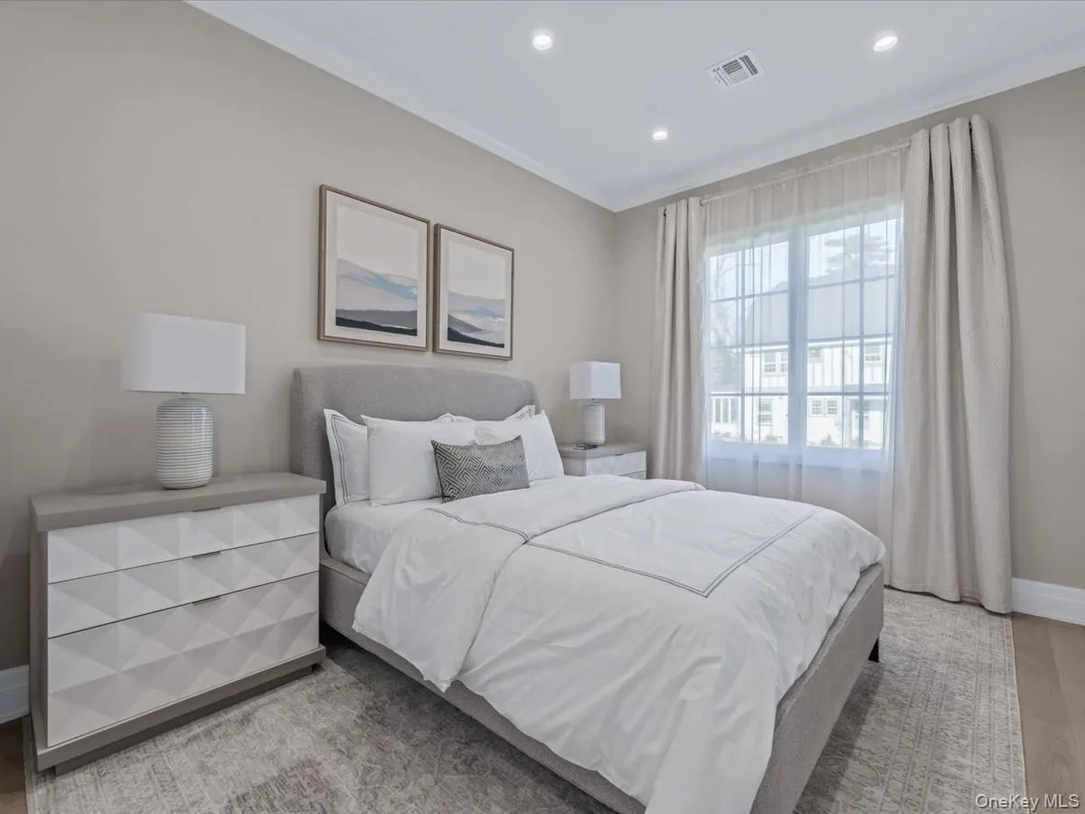 235 Schenck Avenue, North Hempstead, NY, 7 Bedrooms Bedrooms, 12 Rooms Rooms,6 BathroomsBathrooms,Residential,For Rent,Schenck,0,985157 235 Schenck Avenue, North Hempstead, NY, 7 Bedrooms Bedrooms, 12 Rooms Rooms,6 BathroomsBathrooms,Residential,For Rent,Schenck,0,985157
