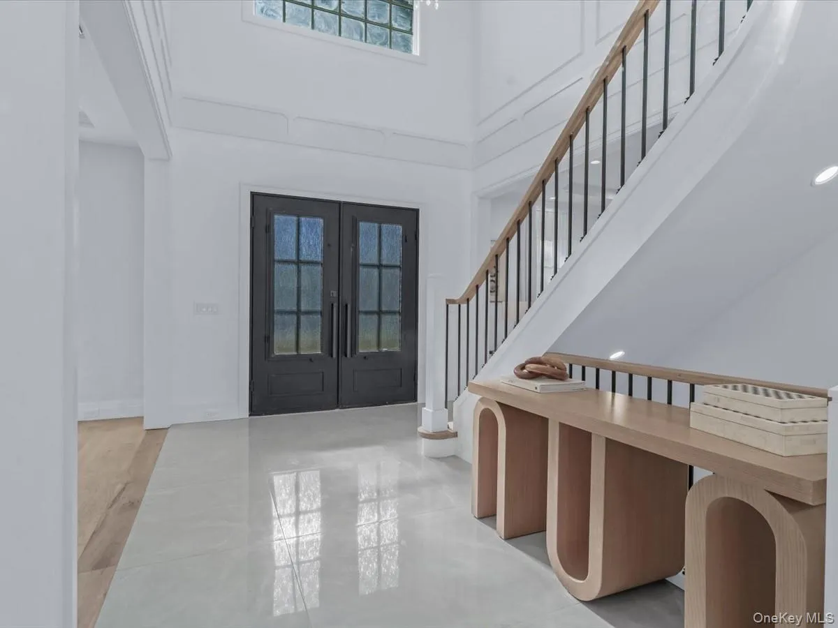 235 Schenck Avenue, North Hempstead, NY, 7 Bedrooms Bedrooms, 12 Rooms Rooms,6 BathroomsBathrooms,Residential,For Rent,Schenck,0,985157 235 Schenck Avenue, North Hempstead, NY, 7 Bedrooms Bedrooms, 12 Rooms Rooms,6 BathroomsBathrooms,Residential,For Rent,Schenck,0,985157