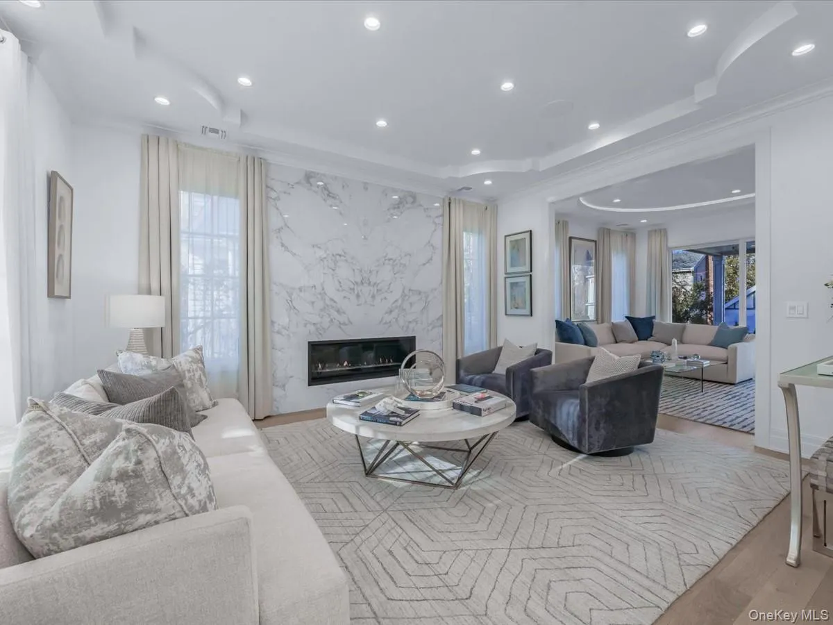 235 Schenck Avenue, North Hempstead, NY, 7 Bedrooms Bedrooms, 12 Rooms Rooms,6 BathroomsBathrooms,Residential,For Rent,Schenck,0,985157 235 Schenck Avenue, North Hempstead, NY, 7 Bedrooms Bedrooms, 12 Rooms Rooms,6 BathroomsBathrooms,Residential,For Rent,Schenck,0,985157