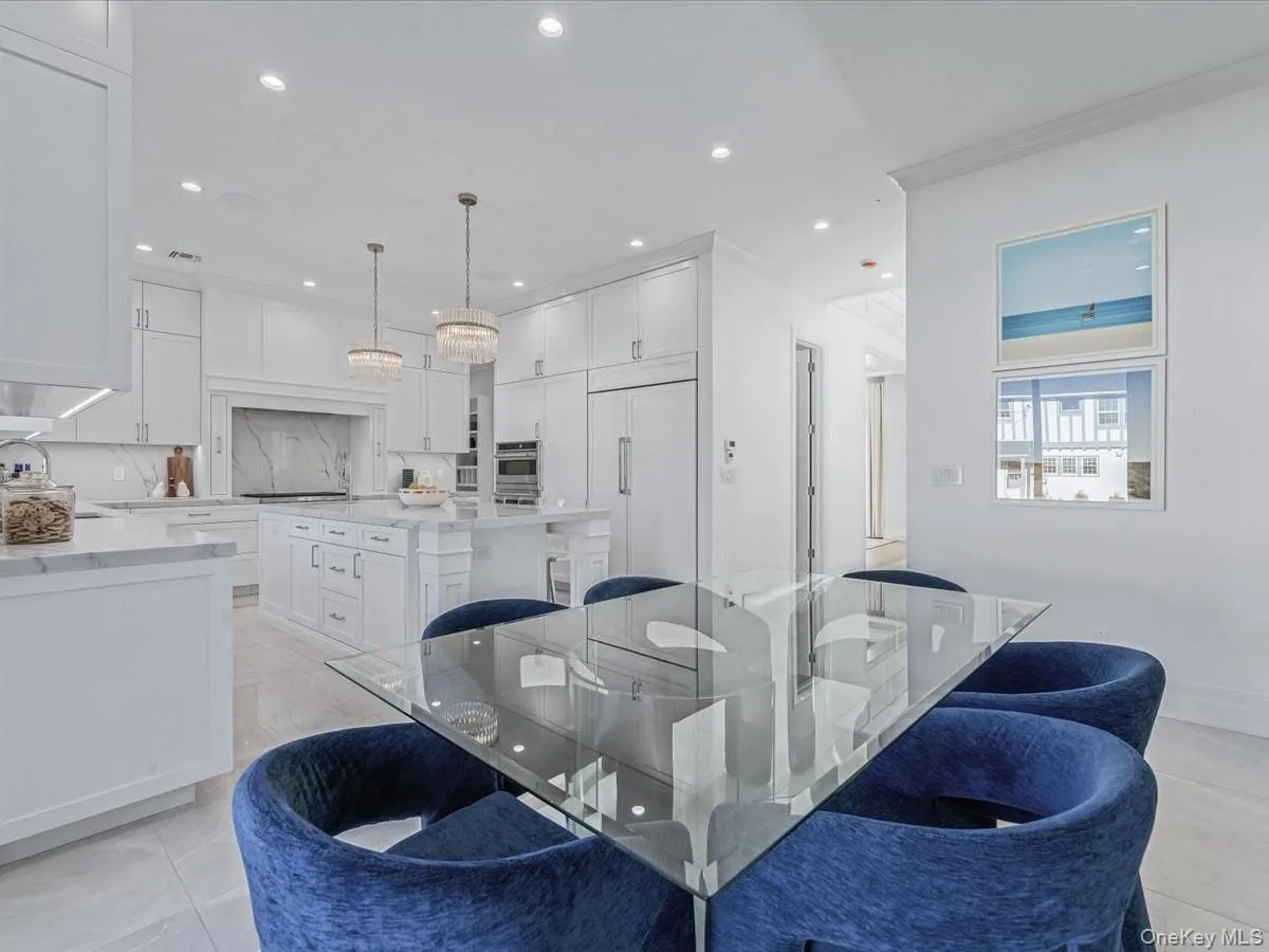 235 Schenck Avenue, North Hempstead, NY, 7 Bedrooms Bedrooms, 12 Rooms Rooms,6 BathroomsBathrooms,Residential,For Rent,Schenck,0,985157 235 Schenck Avenue, North Hempstead, NY, 7 Bedrooms Bedrooms, 12 Rooms Rooms,6 BathroomsBathrooms,Residential,For Rent,Schenck,0,985157