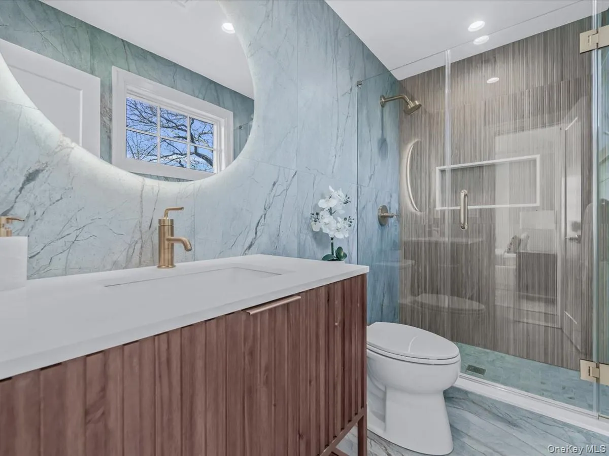 235 Schenck Avenue, North Hempstead, NY, 7 Bedrooms Bedrooms, 12 Rooms Rooms,6 BathroomsBathrooms,Residential,For Rent,Schenck,0,985157 235 Schenck Avenue, North Hempstead, NY, 7 Bedrooms Bedrooms, 12 Rooms Rooms,6 BathroomsBathrooms,Residential,For Rent,Schenck,0,985157