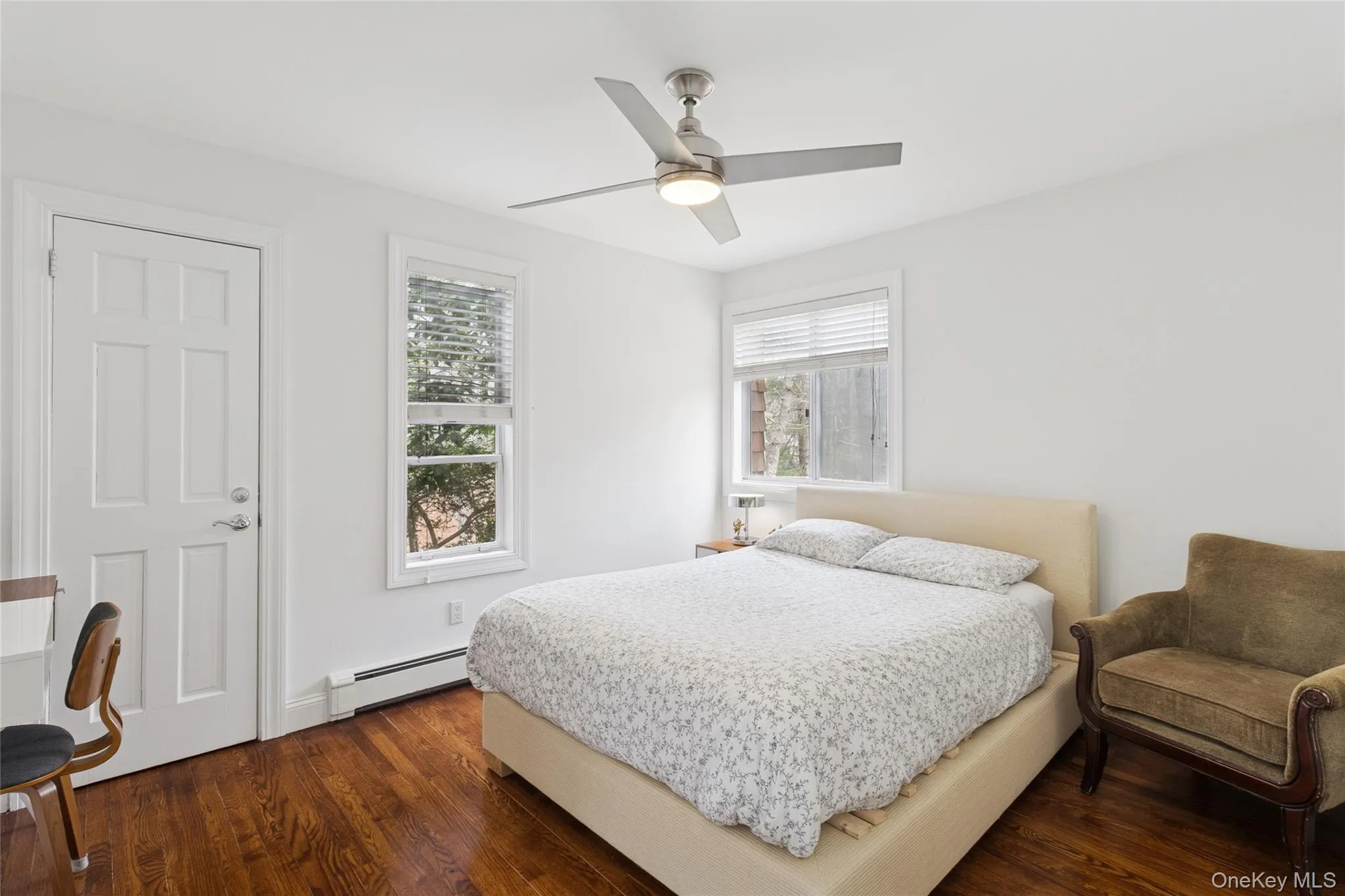 27 Ely Brook Road, East Hampton, New York 11937