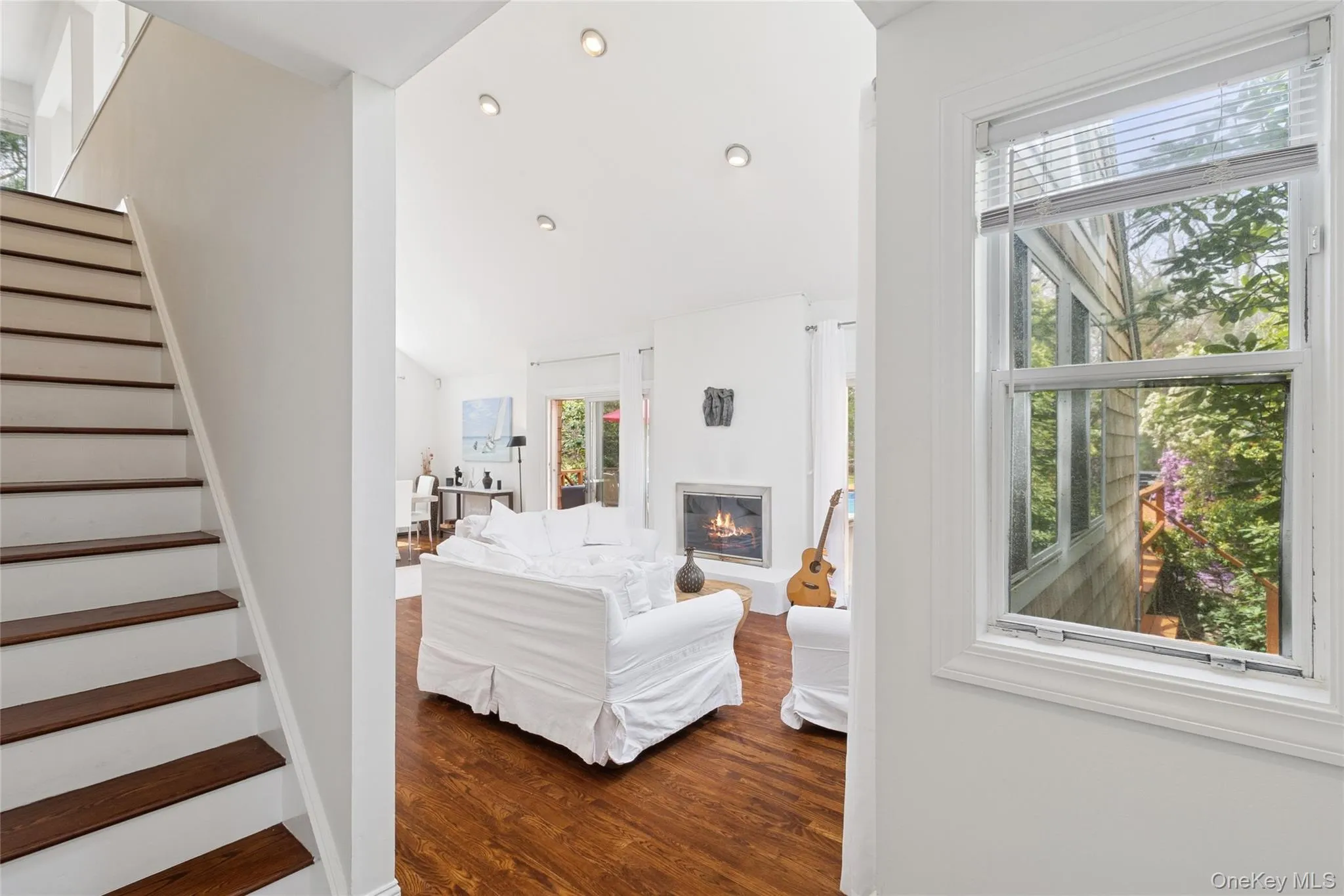 27 Ely Brook Road, East Hampton, New York 11937