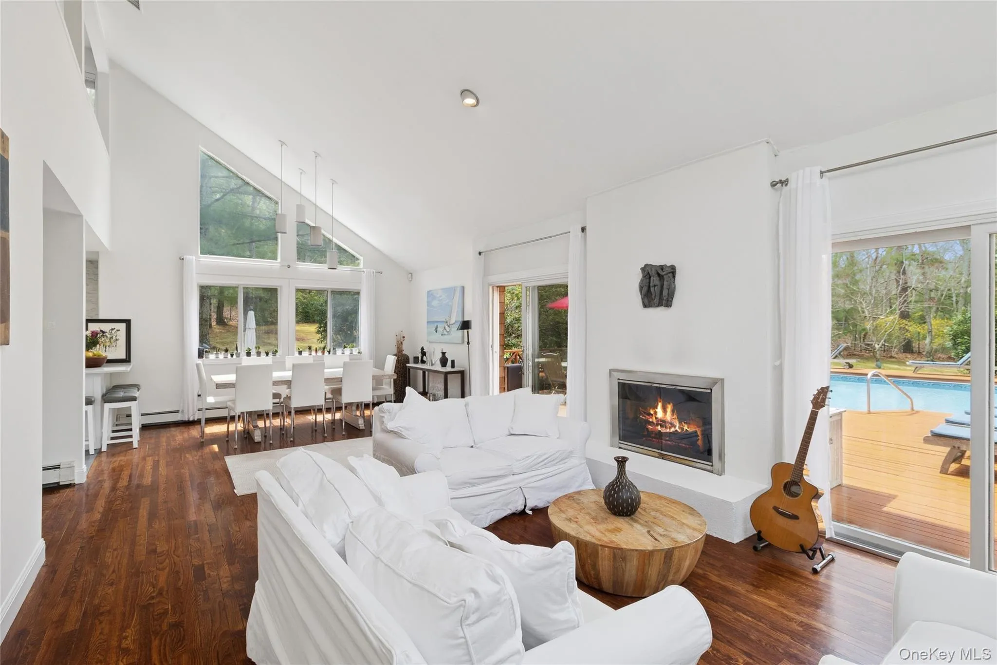 27 Ely Brook Road, East Hampton, New York 11937