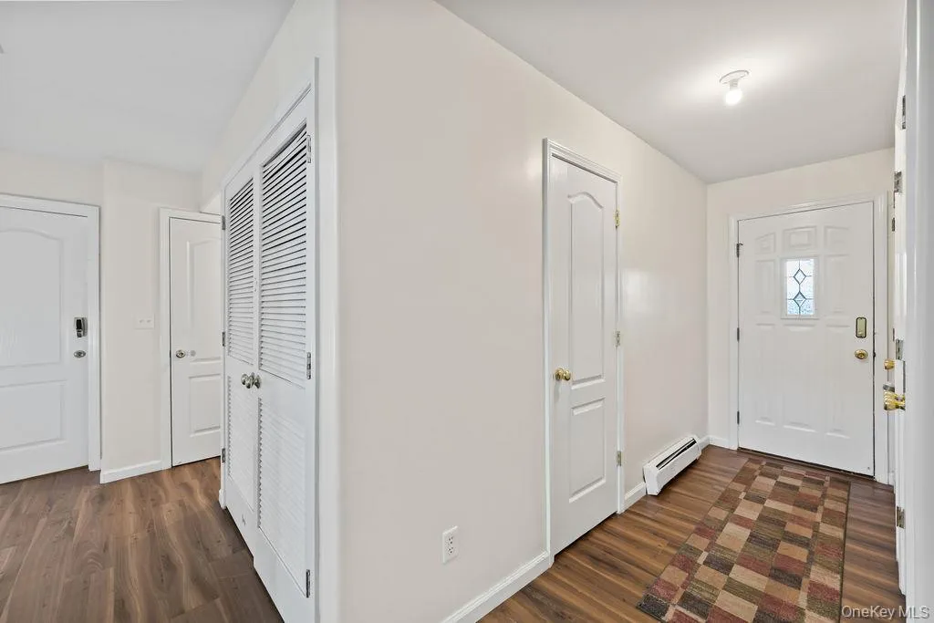 11 Wilsher Drive, Ramapo, NY, 5 Bedrooms Bedrooms, 10 Rooms Rooms,5 BathroomsBathrooms,Residential Sale,For Rent,Wilsher,0,985174 11 Wilsher Drive, Ramapo, NY, 5 Bedrooms Bedrooms, 10 Rooms Rooms,5 BathroomsBathrooms,Residential Sale,For Rent,Wilsher,0,985174