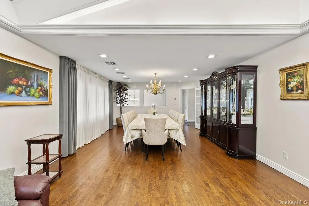 11 Wilsher Drive, Ramapo, NY, 5 Bedrooms Bedrooms, 10 Rooms Rooms,5 BathroomsBathrooms,Residential Sale,For Rent,Wilsher,0,985174 11 Wilsher Drive, Ramapo, NY, 5 Bedrooms Bedrooms, 10 Rooms Rooms,5 BathroomsBathrooms,Residential Sale,For Rent,Wilsher,0,985174