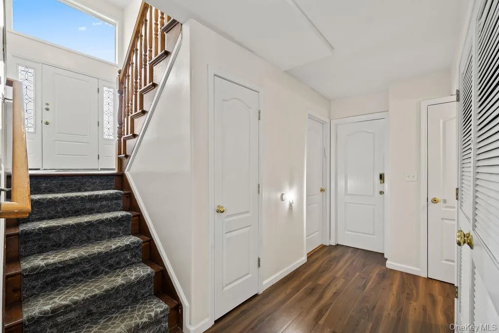 11 Wilsher Drive, Ramapo, NY, 5 Bedrooms Bedrooms, 10 Rooms Rooms,5 BathroomsBathrooms,Residential Sale,For Rent,Wilsher,0,985174 11 Wilsher Drive, Ramapo, NY, 5 Bedrooms Bedrooms, 10 Rooms Rooms,5 BathroomsBathrooms,Residential Sale,For Rent,Wilsher,0,985174