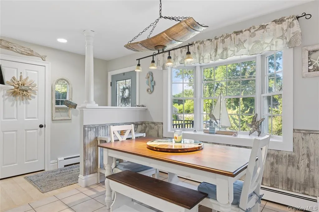 123 Broad Avenue, Riverhead, NY, 5 Bedrooms Bedrooms, 11 Rooms Rooms,3 BathroomsBathrooms,Residential Lease,For Rent,Broad,0,985175 123 Broad Avenue, Riverhead, NY, 5 Bedrooms Bedrooms, 11 Rooms Rooms,3 BathroomsBathrooms,Residential Lease,For Rent,Broad,0,985175