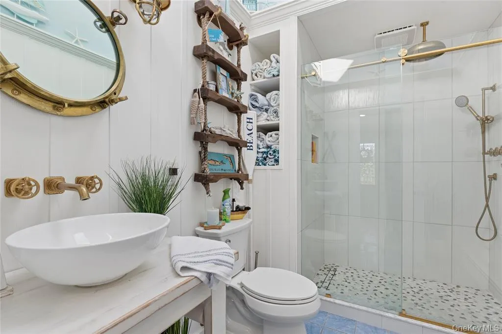 123 Broad Avenue, Riverhead, NY, 5 Bedrooms Bedrooms, 11 Rooms Rooms,3 BathroomsBathrooms,Residential Lease,For Rent,Broad,0,985175 123 Broad Avenue, Riverhead, NY, 5 Bedrooms Bedrooms, 11 Rooms Rooms,3 BathroomsBathrooms,Residential Lease,For Rent,Broad,0,985175