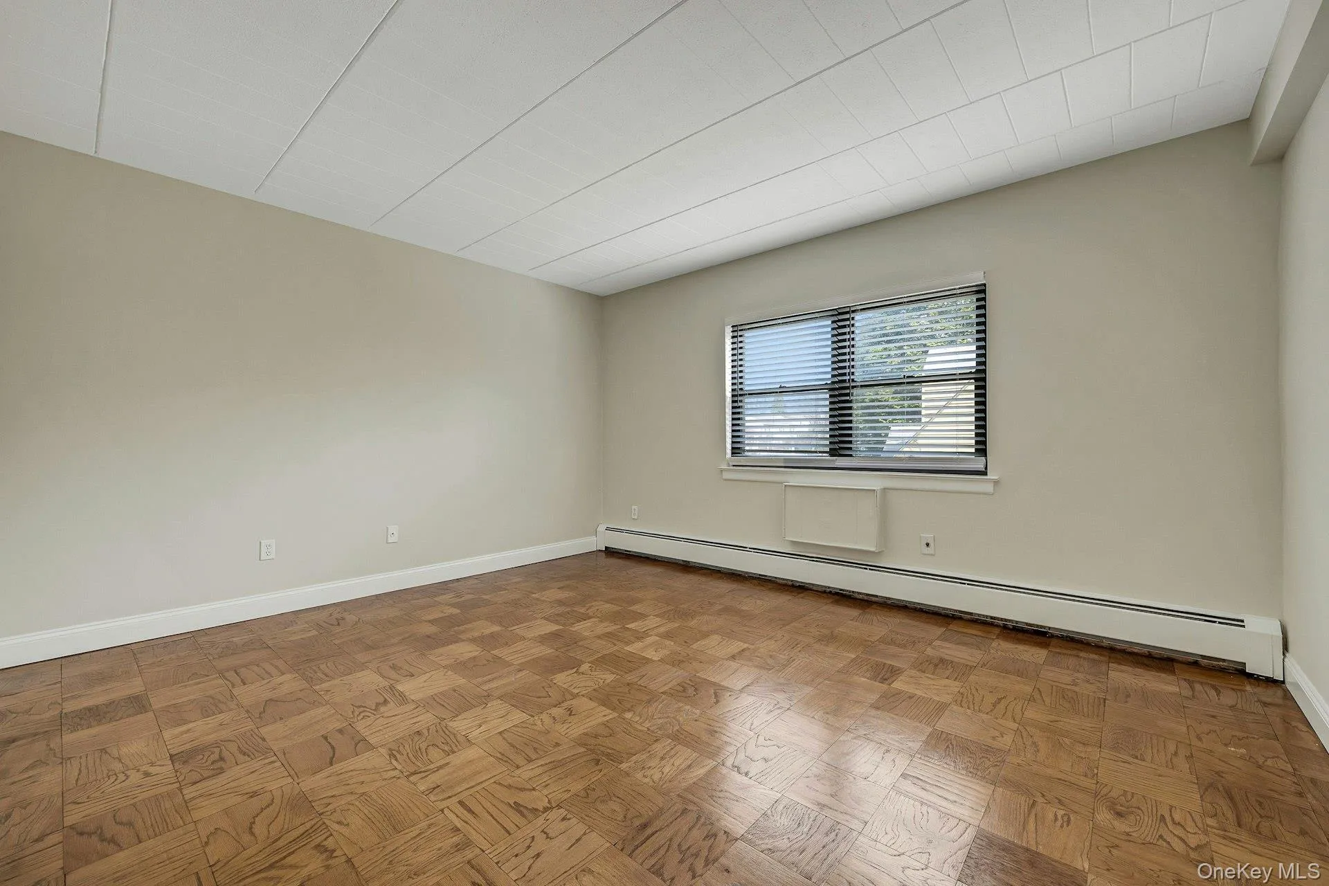 2 Park Avenue, Eastchester, NY, 1 Bedroom Bedrooms, 4 Rooms Rooms,1 BathroomBathrooms,Residential Lease,For Rent,Park,0,985179 2 Park Avenue, Eastchester, NY, 1 Bedroom Bedrooms, 4 Rooms Rooms,1 BathroomBathrooms,Residential Lease,For Rent,Park,0,985179