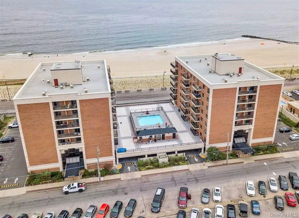 230 Broadway, Long Beach, NY, 3 Bedrooms Bedrooms, 6 Rooms Rooms,2 BathroomsBathrooms,Residential Lease,For Rent,Broadway,0,985182 230 Broadway, Long Beach, NY, 3 Bedrooms Bedrooms, 6 Rooms Rooms,2 BathroomsBathrooms,Residential Lease,For Rent,Broadway,0,985182