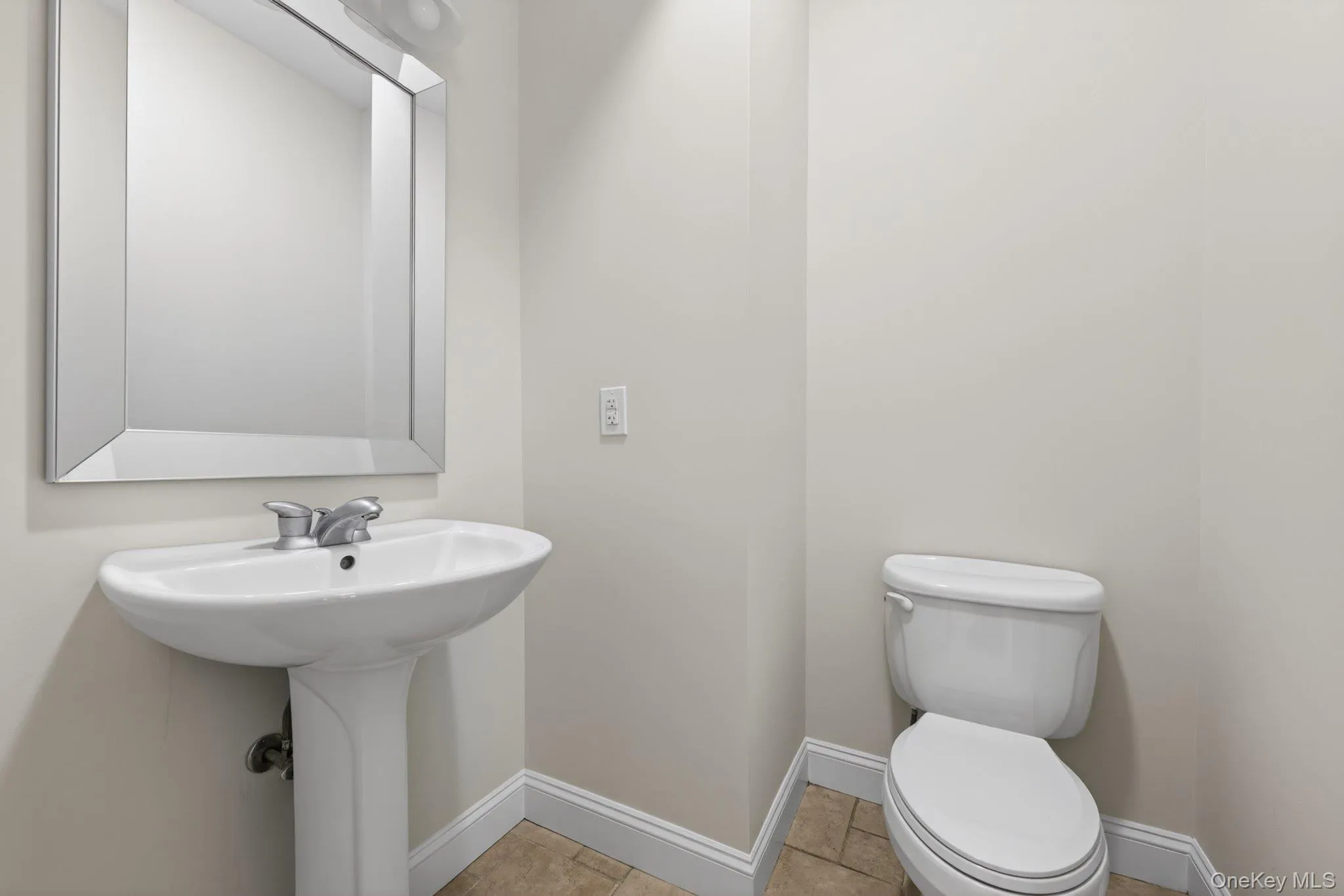 27 Cedar Drive, Putnam Valley, NY, 4 Bedrooms Bedrooms, 9 Rooms Rooms,2 BathroomsBathrooms,Residential,For Rent,Cedar,0,985199 27 Cedar Drive, Putnam Valley, NY, 4 Bedrooms Bedrooms, 9 Rooms Rooms,2 BathroomsBathrooms,Residential,For Rent,Cedar,0,985199