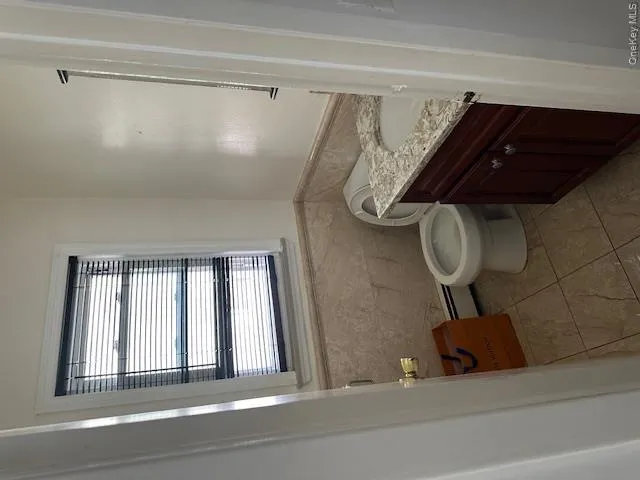 41 Clement Street, Glen Cove, NY, 3 Bedrooms Bedrooms, 6 Rooms Rooms,2 BathroomsBathrooms,Residential Lease,For Rent,Clement,0,985200 41 Clement Street, Glen Cove, NY, 3 Bedrooms Bedrooms, 6 Rooms Rooms,2 BathroomsBathrooms,Residential Lease,For Rent,Clement,0,985200