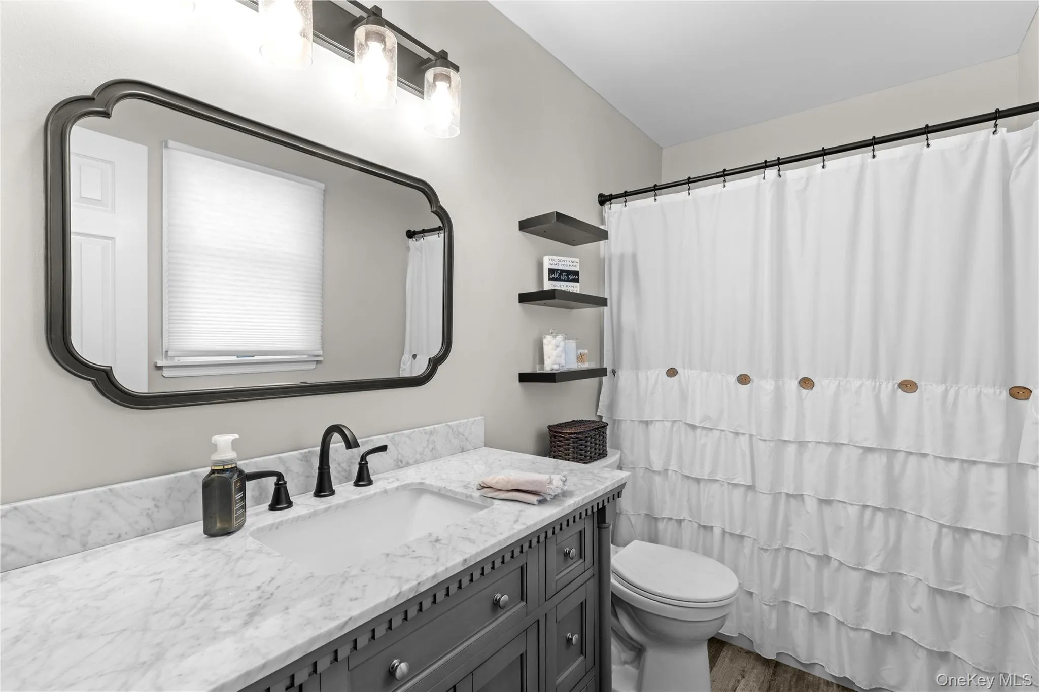 52 Summit Drive, Riverhead, NY, 3 Bedrooms Bedrooms, 6 Rooms Rooms,2 BathroomsBathrooms,Residential Lease,For Rent,Summit,0,985230 52 Summit Drive, Riverhead, NY, 3 Bedrooms Bedrooms, 6 Rooms Rooms,2 BathroomsBathrooms,Residential Lease,For Rent,Summit,0,985230