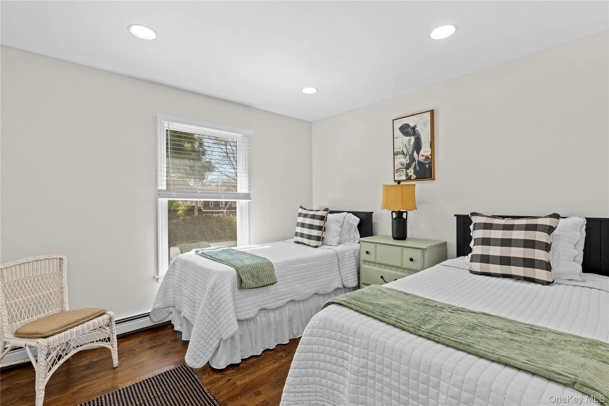 52 Summit Drive, Riverhead, NY, 3 Bedrooms Bedrooms, 6 Rooms Rooms,2 BathroomsBathrooms,Residential Lease,For Rent,Summit,0,985230 52 Summit Drive, Riverhead, NY, 3 Bedrooms Bedrooms, 6 Rooms Rooms,2 BathroomsBathrooms,Residential Lease,For Rent,Summit,0,985230