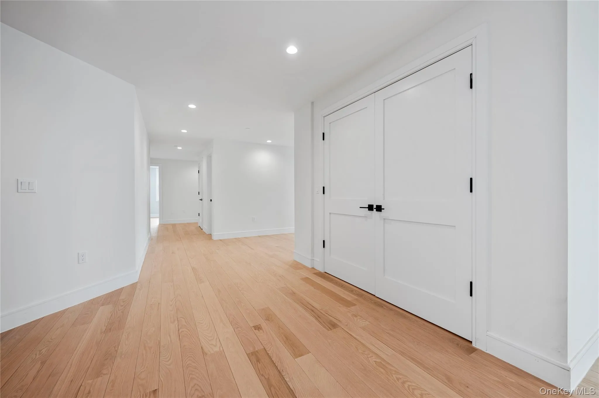 50 Broadway, Long Beach, NY, 4 Bedrooms Bedrooms, 8 Rooms Rooms,3 BathroomsBathrooms,Residential,For Rent,Broadway,0,985231 50 Broadway, Long Beach, NY, 4 Bedrooms Bedrooms, 8 Rooms Rooms,3 BathroomsBathrooms,Residential,For Rent,Broadway,0,985231
