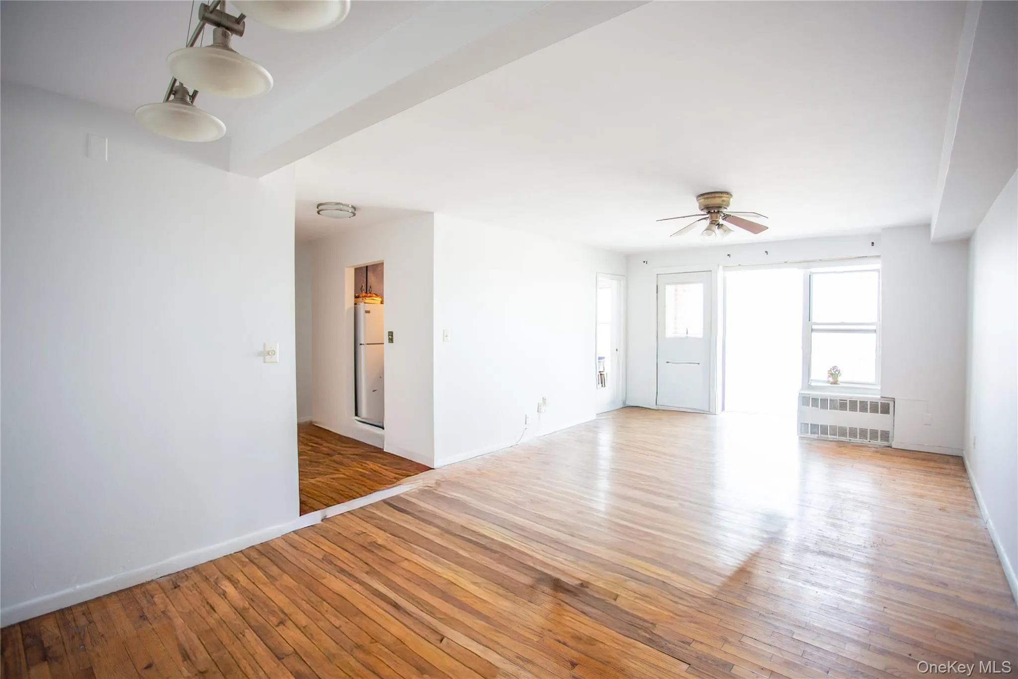 855 Broadway, Long Beach, NY, 2 Bedrooms Bedrooms, 5 Rooms Rooms,1 BathroomBathrooms,Residential Sale,For Rent,Broadway,0,985234 855 Broadway, Long Beach, NY, 2 Bedrooms Bedrooms, 5 Rooms Rooms,1 BathroomBathrooms,Residential Sale,For Rent,Broadway,0,985234