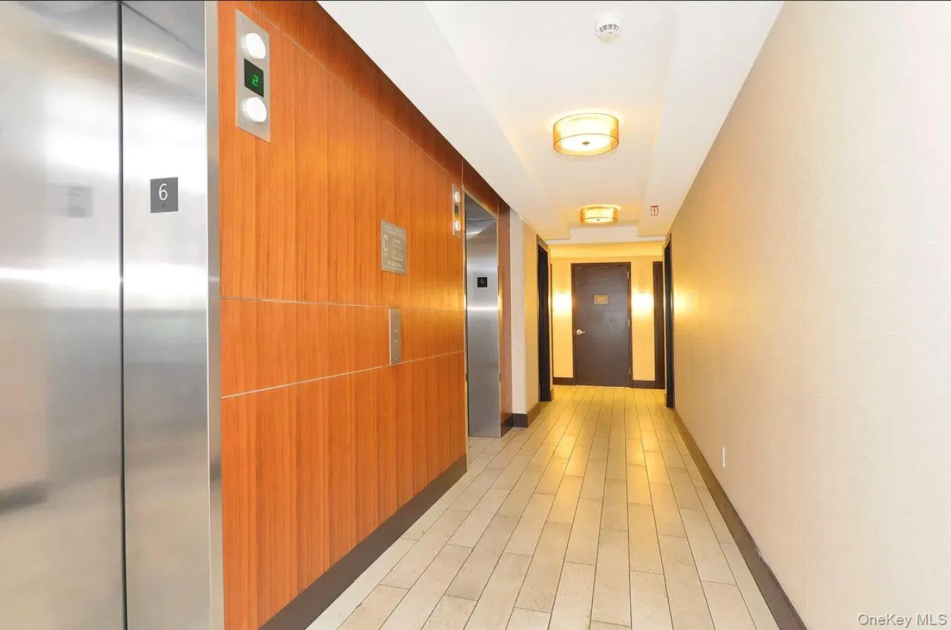 3916 Prince Street, New York, NY, 1 Bedroom Bedrooms, 3 Rooms Rooms,1 BathroomBathrooms,Residential Lease,For Rent,Prince,0,985237 3916 Prince Street, New York, NY, 1 Bedroom Bedrooms, 3 Rooms Rooms,1 BathroomBathrooms,Residential Lease,For Rent,Prince,0,985237