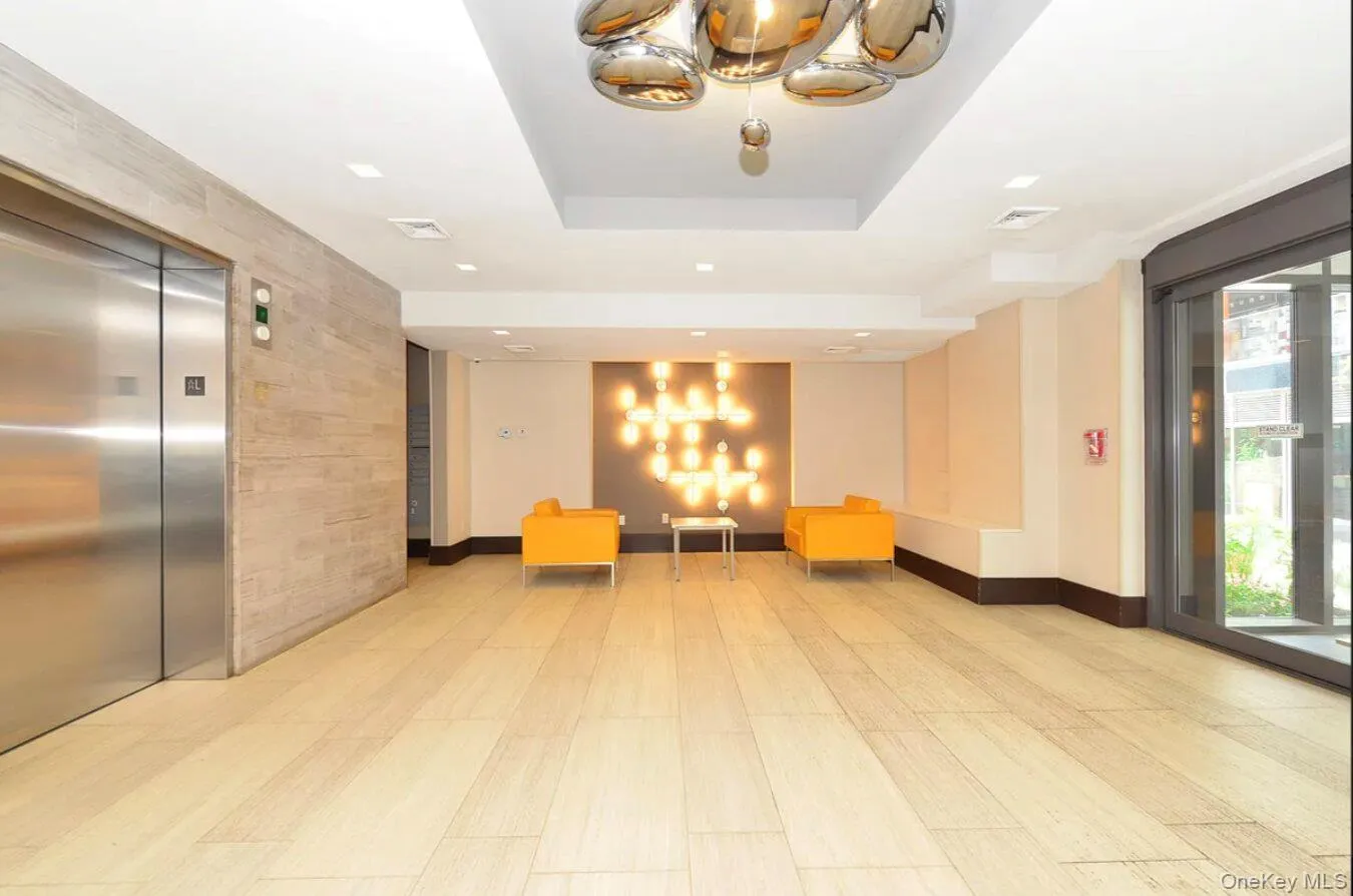 3916 Prince Street, New York, NY, 1 Bedroom Bedrooms, 3 Rooms Rooms,1 BathroomBathrooms,Residential Lease,For Rent,Prince,0,985237 3916 Prince Street, New York, NY, 1 Bedroom Bedrooms, 3 Rooms Rooms,1 BathroomBathrooms,Residential Lease,For Rent,Prince,0,985237