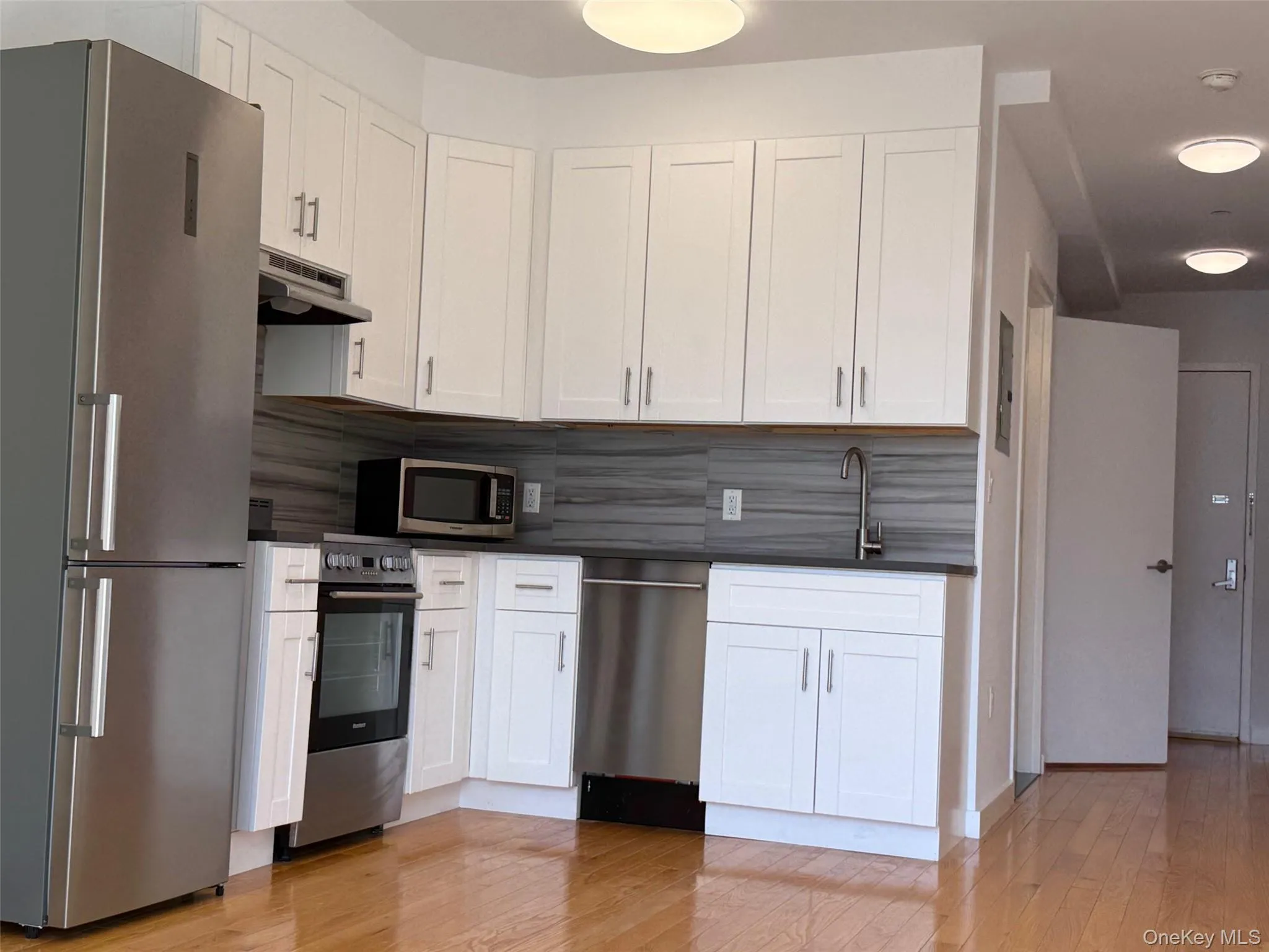 362 127th Street, New York, NY, 1 Bedroom Bedrooms, 3 Rooms Rooms,1 BathroomBathrooms,Residential Sale,For Rent,127th Street,0,985249 362 127th Street, New York, NY, 1 Bedroom Bedrooms, 3 Rooms Rooms,1 BathroomBathrooms,Residential Sale,For Rent,127th Street,0,985249