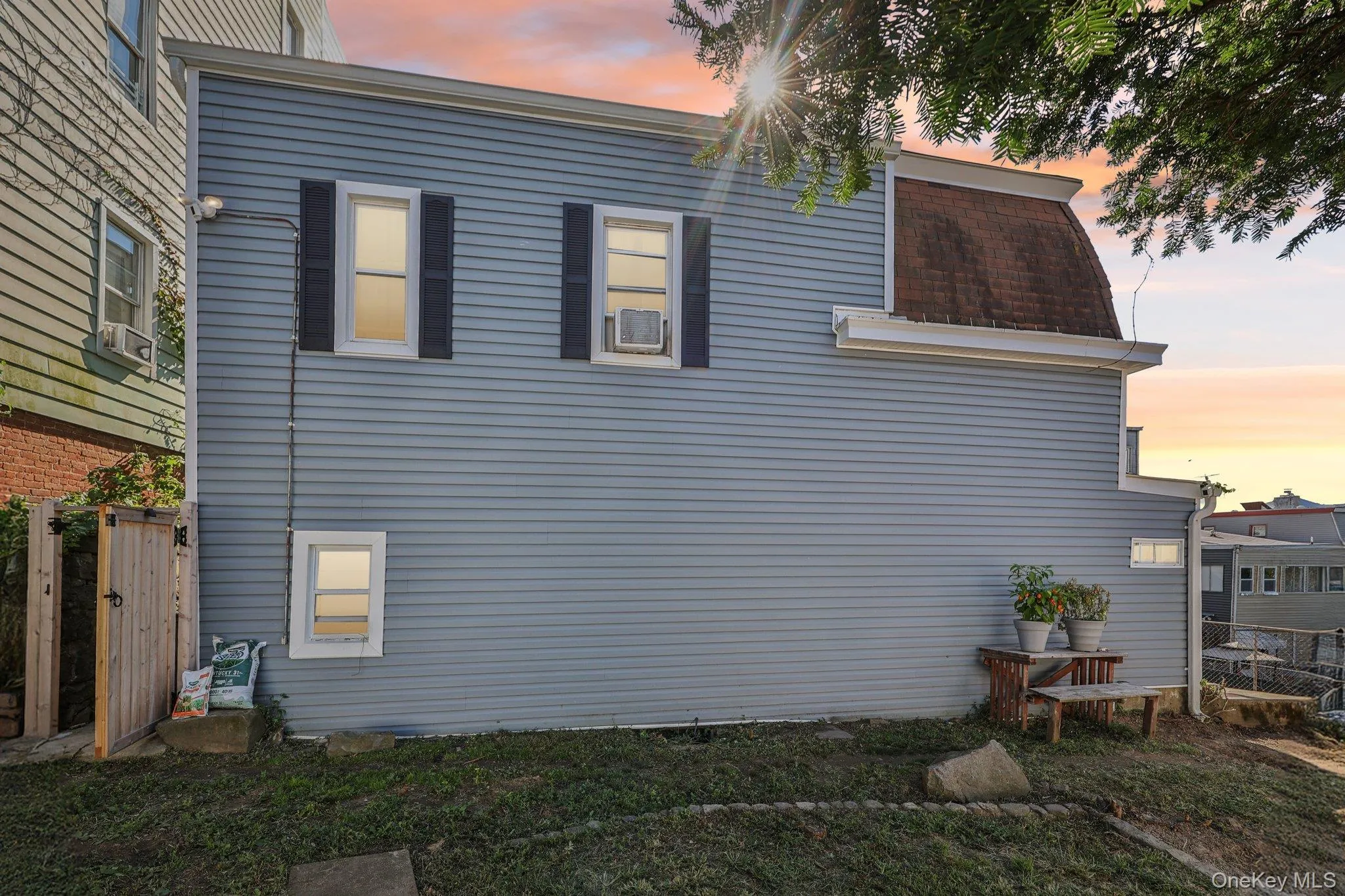 143 Oliver Avenue, Yonkers, NY, 3 Bedrooms Bedrooms, 4 Rooms Rooms,2 BathroomsBathrooms,Residential,For Rent,Oliver,0,985258 143 Oliver Avenue, Yonkers, NY, 3 Bedrooms Bedrooms, 4 Rooms Rooms,2 BathroomsBathrooms,Residential,For Rent,Oliver,0,985258