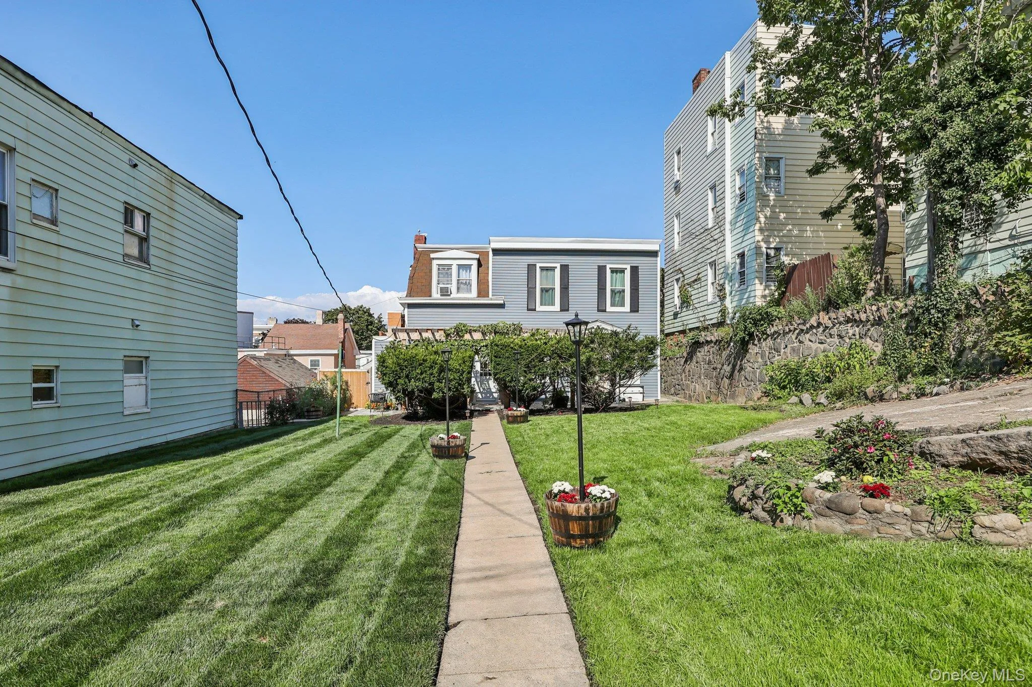143 Oliver Avenue, Yonkers, NY, 3 Bedrooms Bedrooms, 4 Rooms Rooms,2 BathroomsBathrooms,Residential,For Rent,Oliver,0,985258 143 Oliver Avenue, Yonkers, NY, 3 Bedrooms Bedrooms, 4 Rooms Rooms,2 BathroomsBathrooms,Residential,For Rent,Oliver,0,985258
