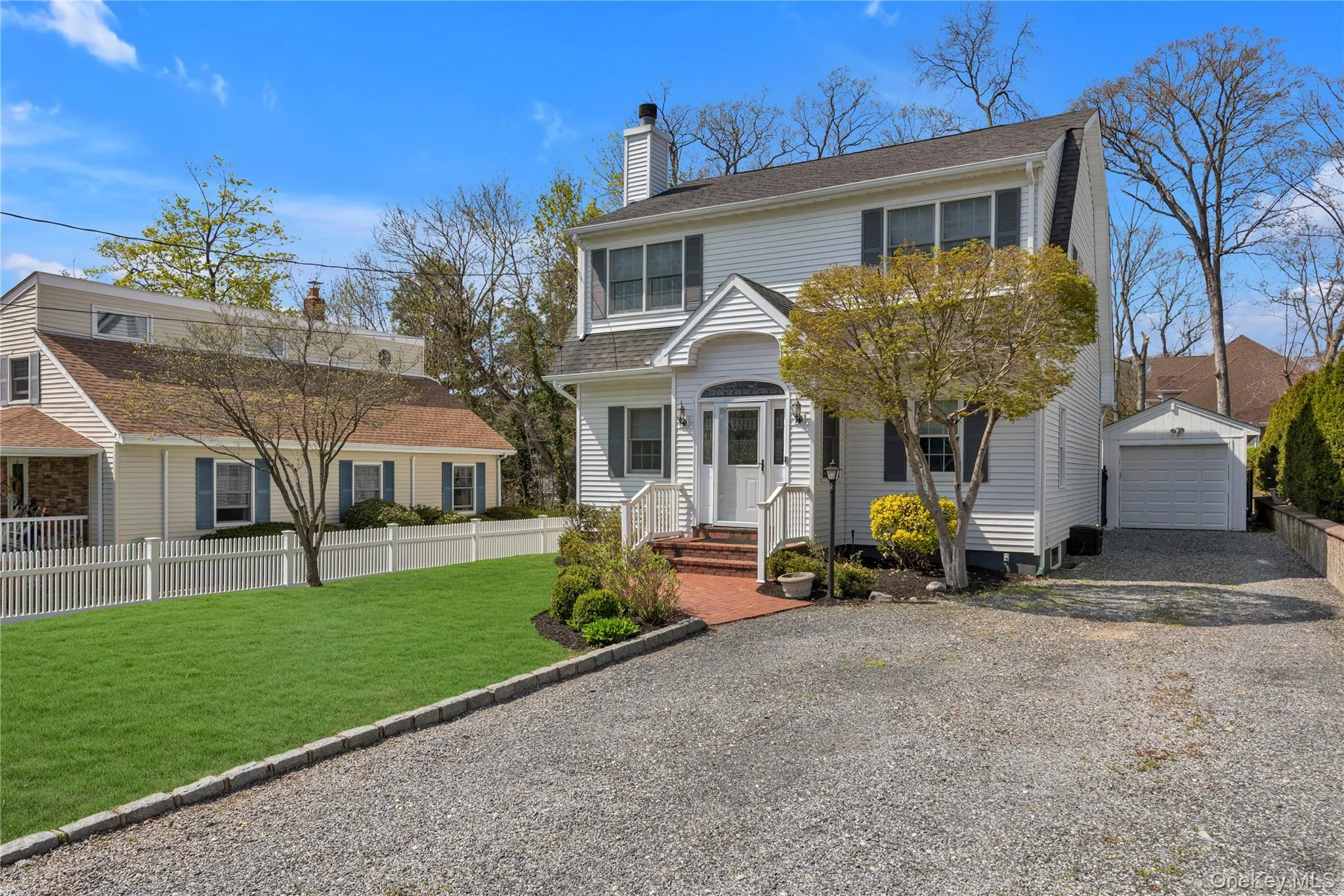 23 Grove Street, Huntington, NY, 4 Bedrooms Bedrooms, 10 Rooms Rooms,2 BathroomsBathrooms,Residential,For Rent,Grove,0,985267 23 Grove Street, Huntington, NY, 4 Bedrooms Bedrooms, 10 Rooms Rooms,2 BathroomsBathrooms,Residential,For Rent,Grove,0,985267