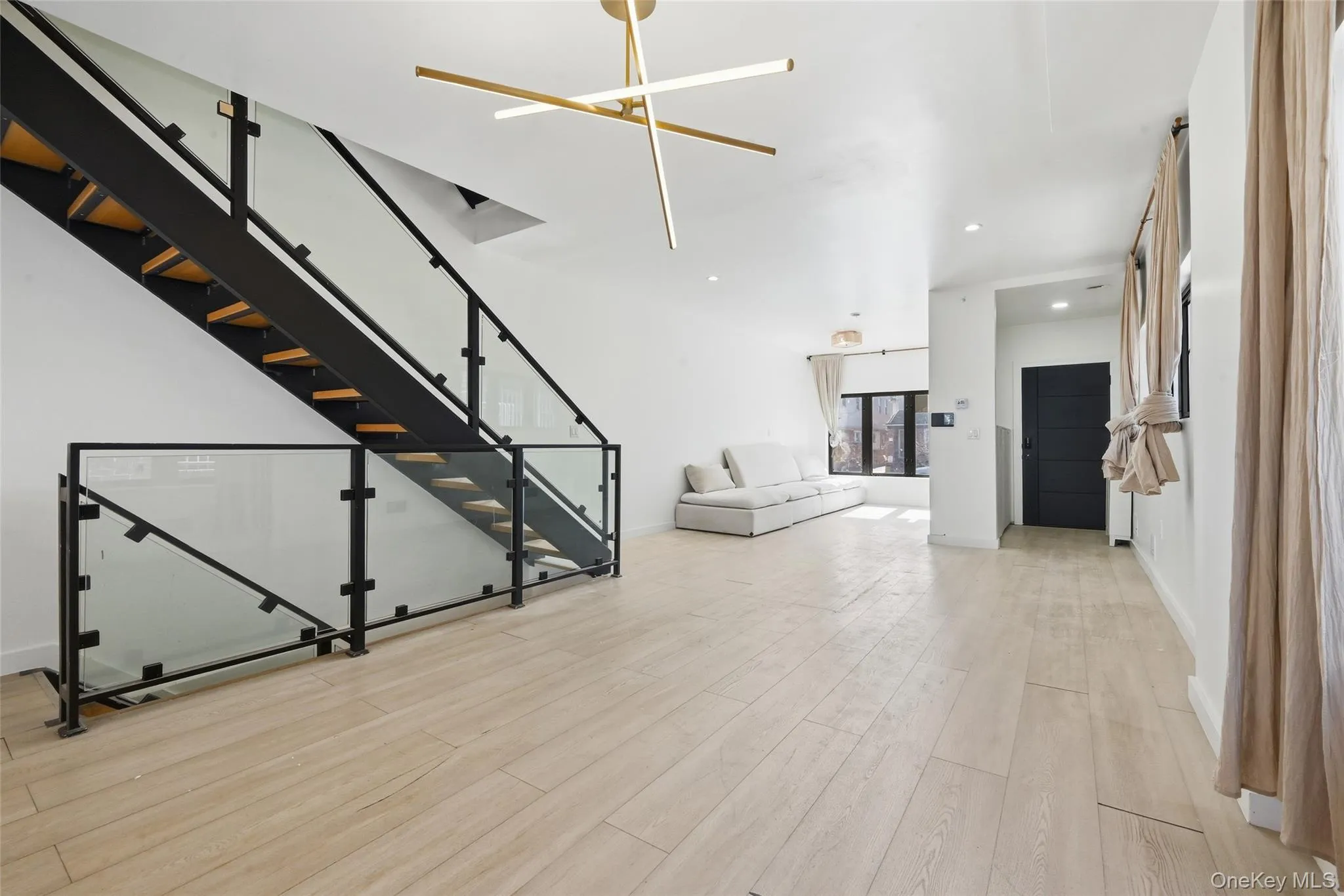 67-38 6th Avenue, New York, NY, 4 Bedrooms Bedrooms, 10 Rooms Rooms,3 BathroomsBathrooms,Residential,For Rent,6th,0,985278 67-38 6th Avenue, New York, NY, 4 Bedrooms Bedrooms, 10 Rooms Rooms,3 BathroomsBathrooms,Residential,For Rent,6th,0,985278