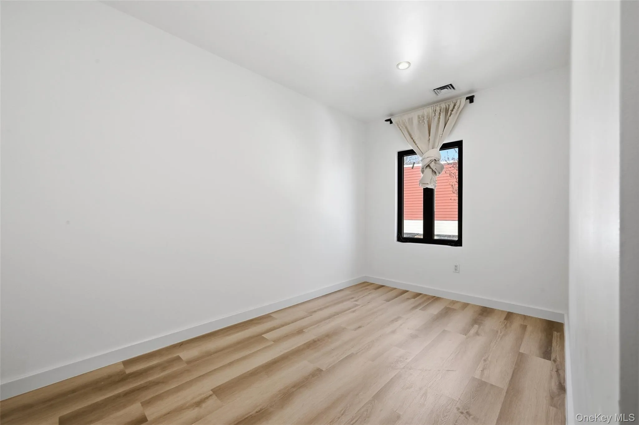 67-38 6th Avenue, New York, NY, 4 Bedrooms Bedrooms, 10 Rooms Rooms,3 BathroomsBathrooms,Residential,For Rent,6th,0,985278 67-38 6th Avenue, New York, NY, 4 Bedrooms Bedrooms, 10 Rooms Rooms,3 BathroomsBathrooms,Residential,For Rent,6th,0,985278