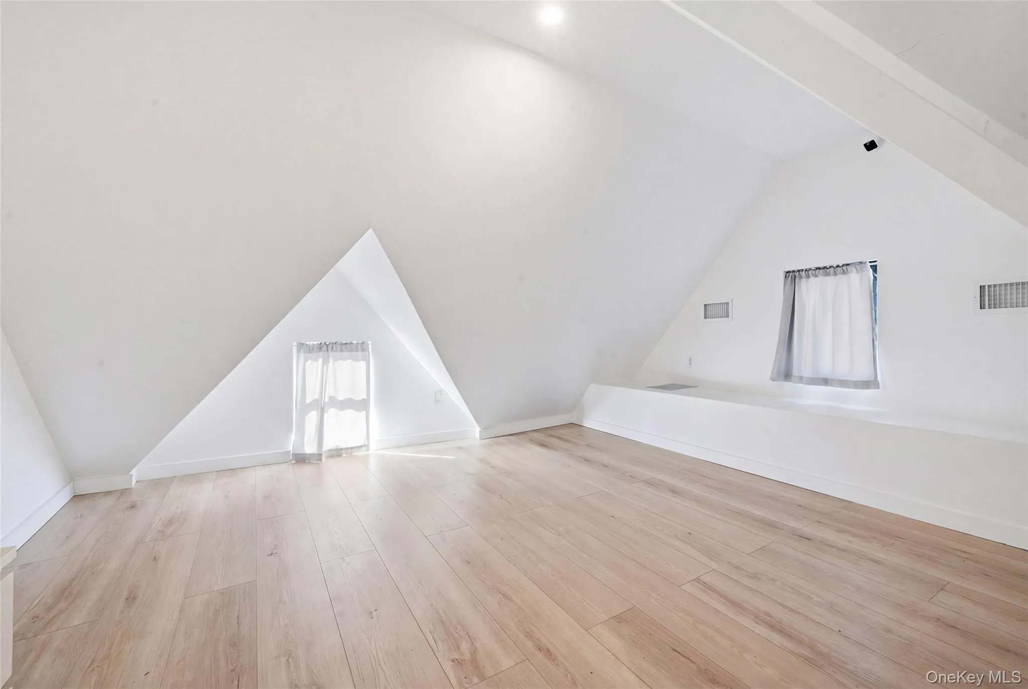 67-38 6th Avenue, New York, NY, 4 Bedrooms Bedrooms, 10 Rooms Rooms,3 BathroomsBathrooms,Residential,For Rent,6th,0,985278 67-38 6th Avenue, New York, NY, 4 Bedrooms Bedrooms, 10 Rooms Rooms,3 BathroomsBathrooms,Residential,For Rent,6th,0,985278