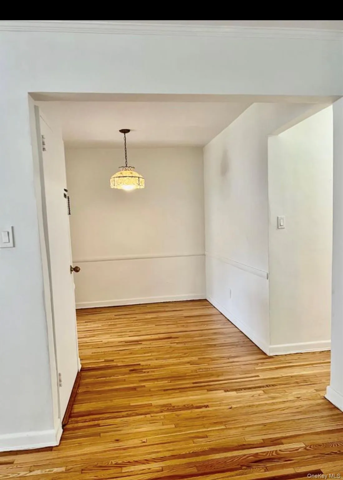 3114 71st Street, New York, NY, 2 Bedrooms Bedrooms, 4 Rooms Rooms,1 BathroomBathrooms,Residential Lease,For Rent,71st,0,985282 3114 71st Street, New York, NY, 2 Bedrooms Bedrooms, 4 Rooms Rooms,1 BathroomBathrooms,Residential Lease,For Rent,71st,0,985282