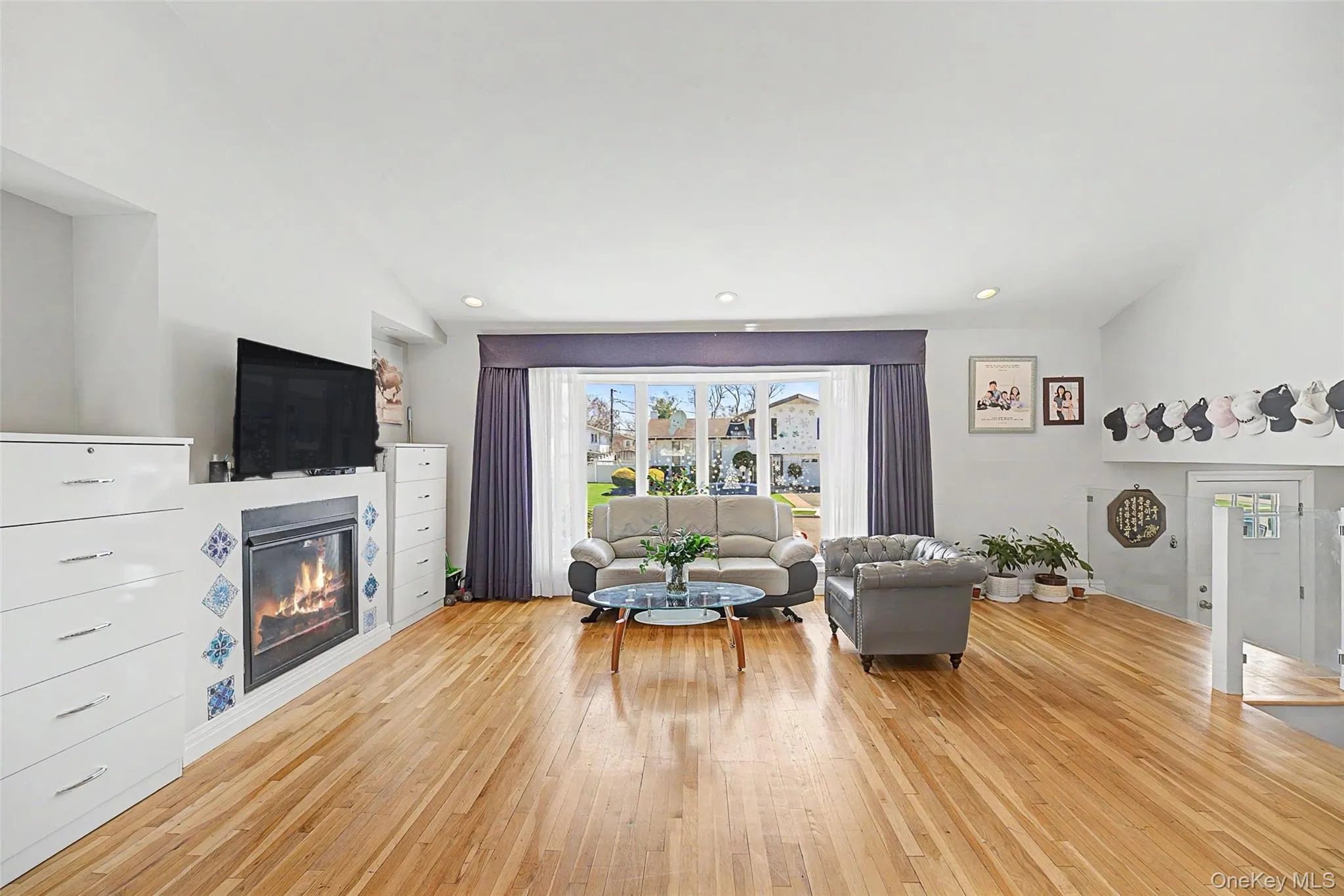 47 Favorite Lane, Oyster Bay, NY, 5 Bedrooms Bedrooms, 10 Rooms Rooms,3 BathroomsBathrooms,Residential,For Rent,Favorite,0,985298 47 Favorite Lane, Oyster Bay, NY, 5 Bedrooms Bedrooms, 10 Rooms Rooms,3 BathroomsBathrooms,Residential,For Rent,Favorite,0,985298