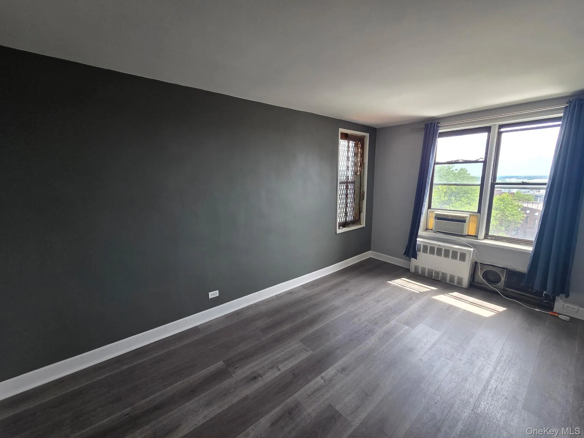 14010 84th Drive, New York, NY, 1 Bedroom Bedrooms, 3 Rooms Rooms,1 BathroomBathrooms,Residential,For Rent,84th,0,985301 14010 84th Drive, New York, NY, 1 Bedroom Bedrooms, 3 Rooms Rooms,1 BathroomBathrooms,Residential,For Rent,84th,0,985301