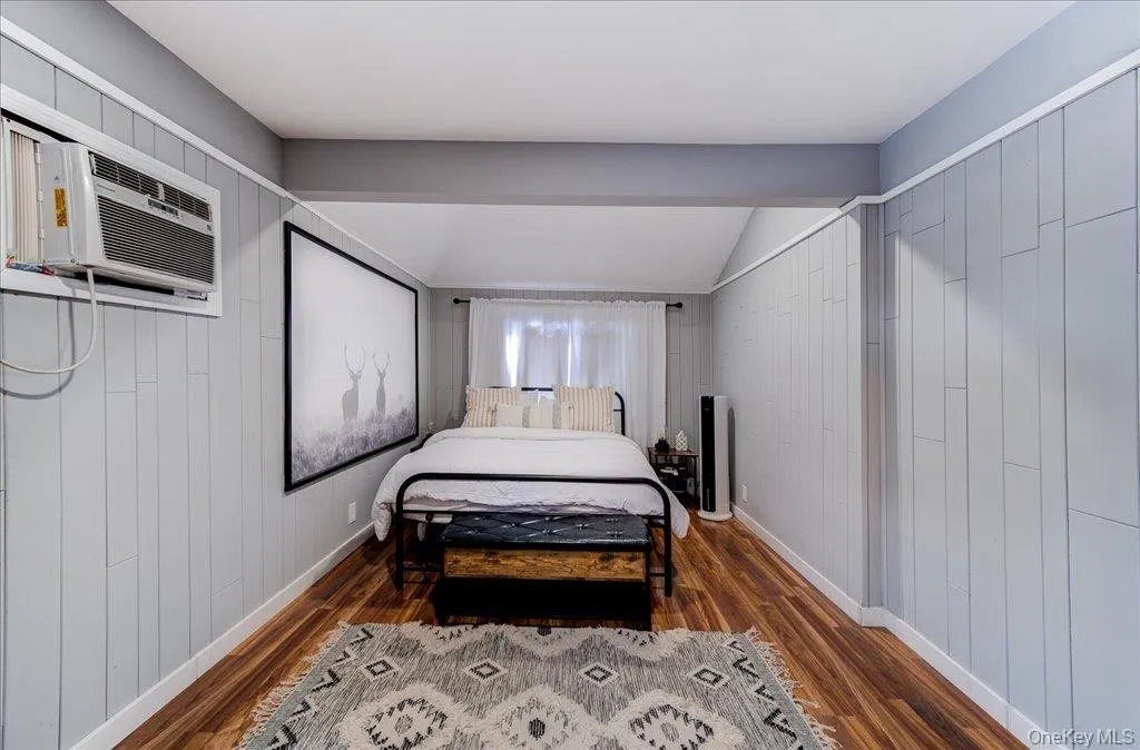 1026 St Hwy 211, Mount Hope, NY, 2 Bedrooms Bedrooms, 8 Rooms Rooms,1 BathroomBathrooms,Residential Lease,For Rent,St Hwy 211,0,985303 1026 St Hwy 211, Mount Hope, NY, 2 Bedrooms Bedrooms, 8 Rooms Rooms,1 BathroomBathrooms,Residential Lease,For Rent,St Hwy 211,0,985303