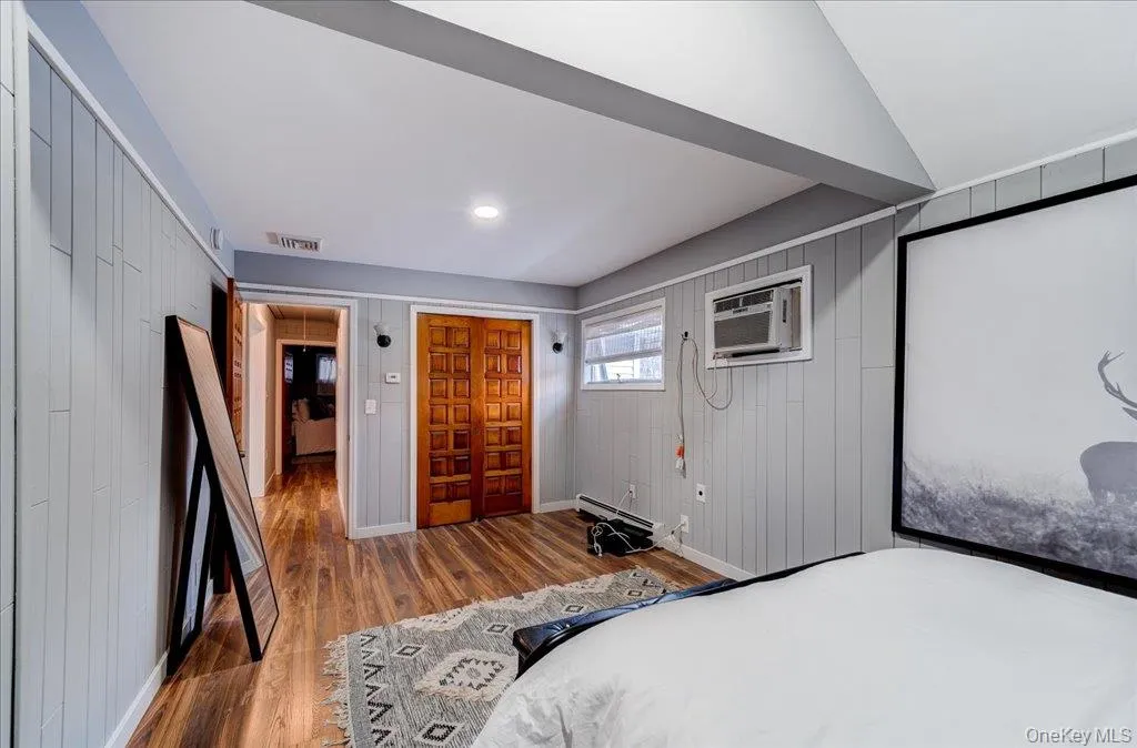 1026 St Hwy 211, Mount Hope, NY, 2 Bedrooms Bedrooms, 8 Rooms Rooms,1 BathroomBathrooms,Residential Lease,For Rent,St Hwy 211,0,985303 1026 St Hwy 211, Mount Hope, NY, 2 Bedrooms Bedrooms, 8 Rooms Rooms,1 BathroomBathrooms,Residential Lease,For Rent,St Hwy 211,0,985303