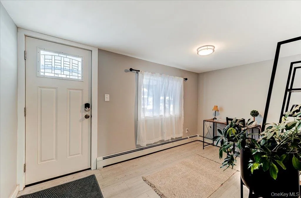 1026 St Hwy 211, Mount Hope, NY, 2 Bedrooms Bedrooms, 8 Rooms Rooms,1 BathroomBathrooms,Residential Lease,For Rent,St Hwy 211,0,985303 1026 St Hwy 211, Mount Hope, NY, 2 Bedrooms Bedrooms, 8 Rooms Rooms,1 BathroomBathrooms,Residential Lease,For Rent,St Hwy 211,0,985303