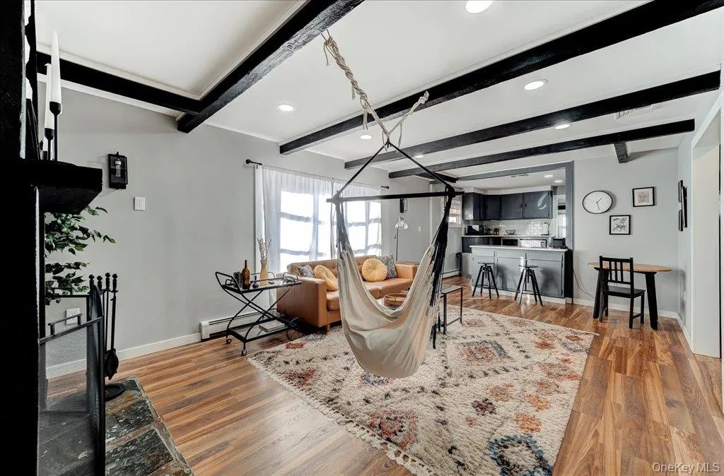 1026 St Hwy 211, Mount Hope, NY, 2 Bedrooms Bedrooms, 8 Rooms Rooms,1 BathroomBathrooms,Residential Lease,For Rent,St Hwy 211,0,985303 1026 St Hwy 211, Mount Hope, NY, 2 Bedrooms Bedrooms, 8 Rooms Rooms,1 BathroomBathrooms,Residential Lease,For Rent,St Hwy 211,0,985303