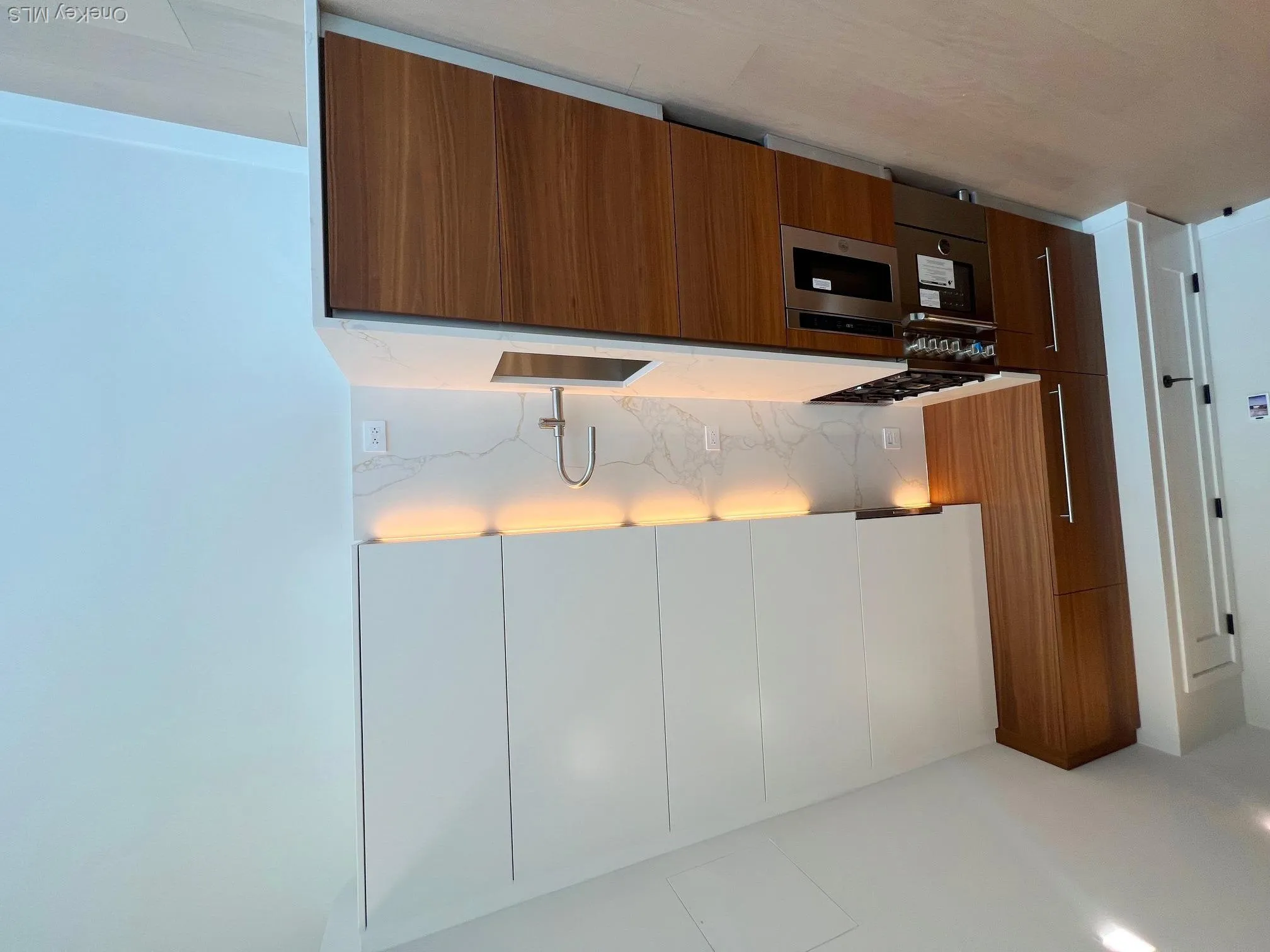 35-32 Leavitt Street, New York, NY, 2 Rooms Rooms,1 BathroomBathrooms,Residential Lease,For Rent,Leavitt Street,0,985306 35-32 Leavitt Street, New York, NY, 2 Rooms Rooms,1 BathroomBathrooms,Residential Lease,For Rent,Leavitt Street,0,985306