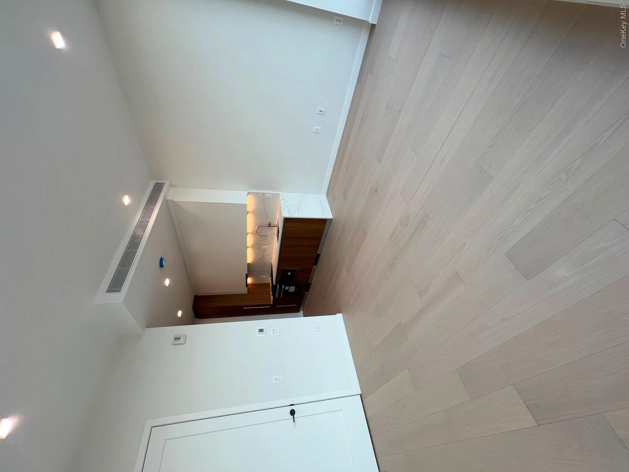 35-32 Leavitt Street, New York, NY, 2 Rooms Rooms,1 BathroomBathrooms,Residential Lease,For Rent,Leavitt Street,0,985306 35-32 Leavitt Street, New York, NY, 2 Rooms Rooms,1 BathroomBathrooms,Residential Lease,For Rent,Leavitt Street,0,985306