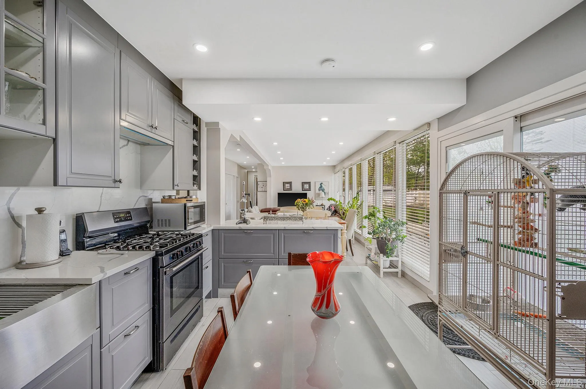 122 Mc Kinley Street, Islip, NY, 5 Bedrooms Bedrooms, 9 Rooms Rooms,3 BathroomsBathrooms,Residential,For Rent,Mc Kinley,0,985309 122 Mc Kinley Street, Islip, NY, 5 Bedrooms Bedrooms, 9 Rooms Rooms,3 BathroomsBathrooms,Residential,For Rent,Mc Kinley,0,985309