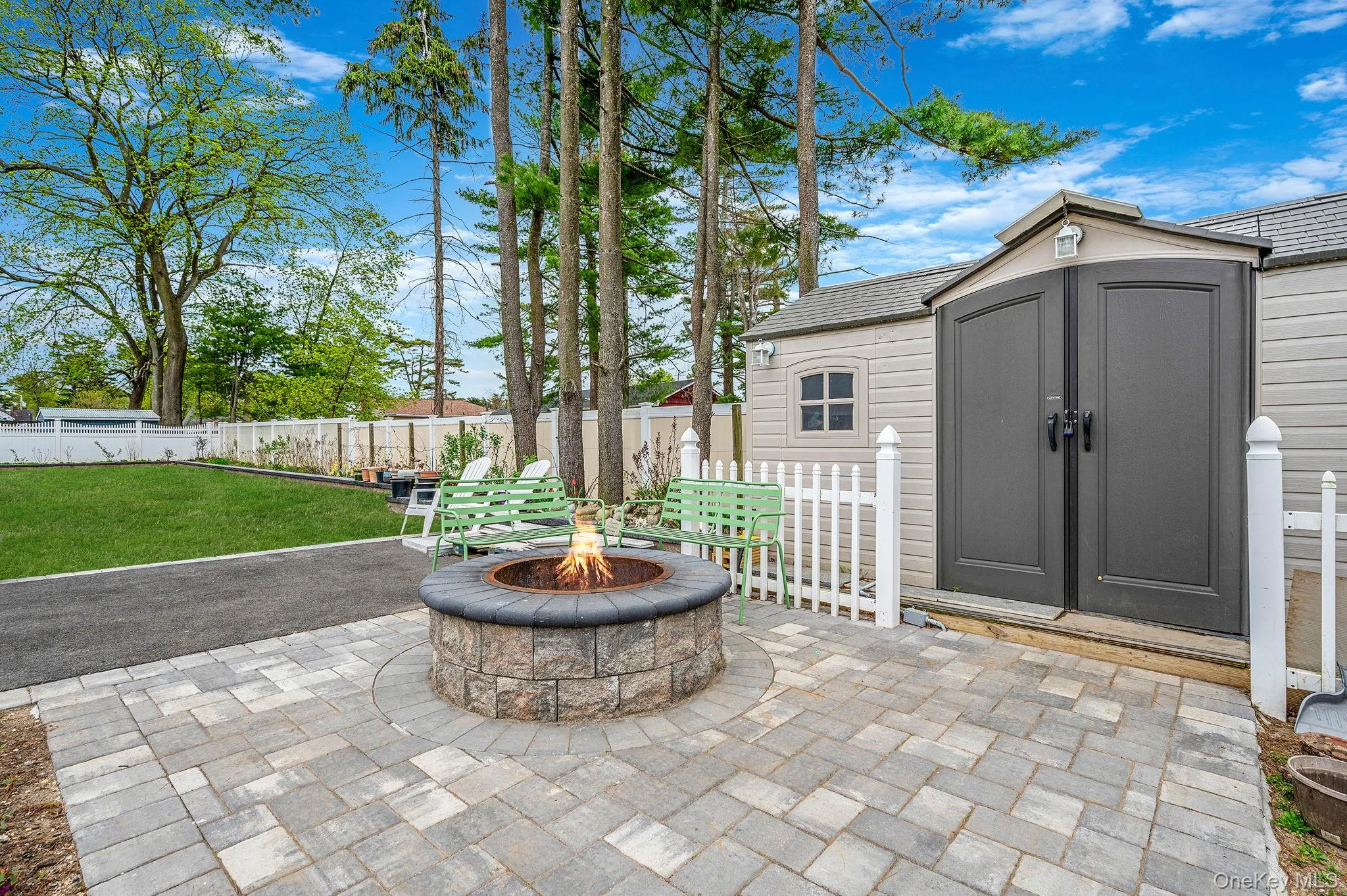 122 Mc Kinley Street, Islip, NY, 5 Bedrooms Bedrooms, 9 Rooms Rooms,3 BathroomsBathrooms,Residential,For Rent,Mc Kinley,0,985309 122 Mc Kinley Street, Islip, NY, 5 Bedrooms Bedrooms, 9 Rooms Rooms,3 BathroomsBathrooms,Residential,For Rent,Mc Kinley,0,985309