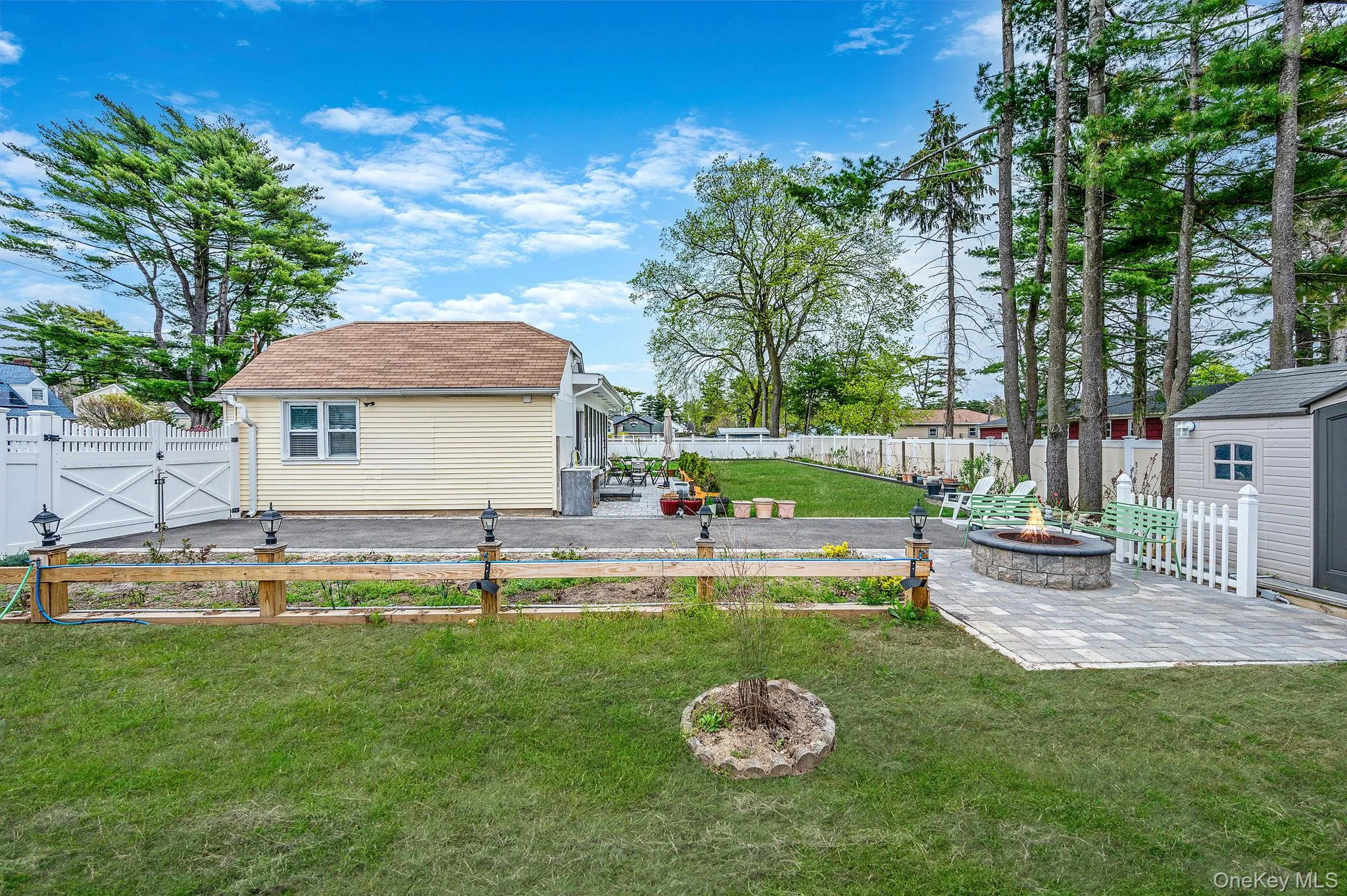 122 Mc Kinley Street, Islip, NY, 5 Bedrooms Bedrooms, 9 Rooms Rooms,3 BathroomsBathrooms,Residential,For Rent,Mc Kinley,0,985309 122 Mc Kinley Street, Islip, NY, 5 Bedrooms Bedrooms, 9 Rooms Rooms,3 BathroomsBathrooms,Residential,For Rent,Mc Kinley,0,985309