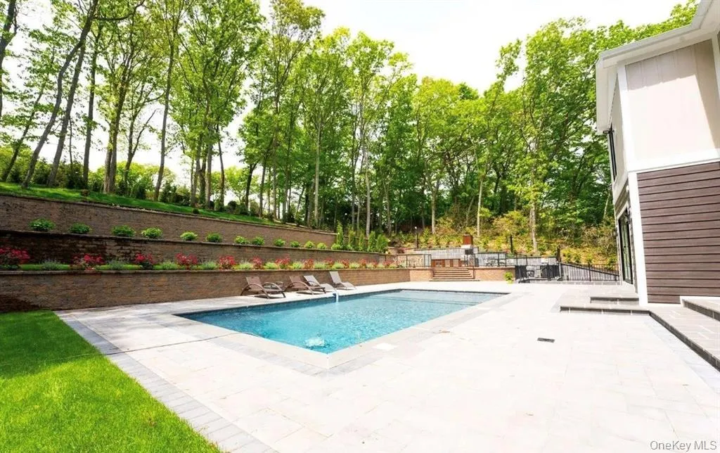 156 Sugar Toms Lane, Oyster Bay, NY, 6 Bedrooms Bedrooms, 14 Rooms Rooms,6 BathroomsBathrooms,Residential Lease,For Rent,Sugar Toms,0,985313 156 Sugar Toms Lane, Oyster Bay, NY, 6 Bedrooms Bedrooms, 14 Rooms Rooms,6 BathroomsBathrooms,Residential Lease,For Rent,Sugar Toms,0,985313