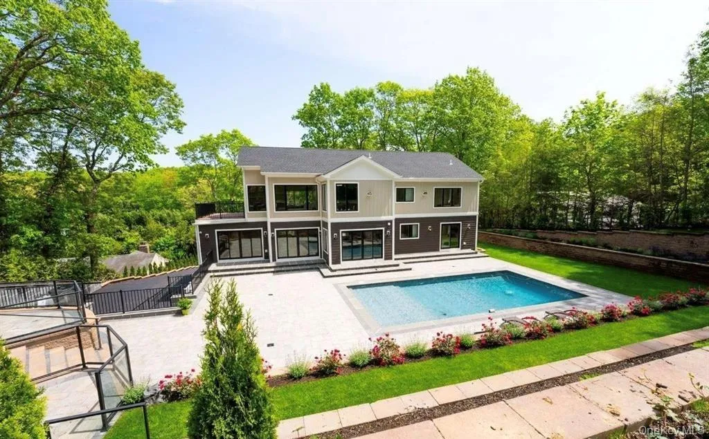 156 Sugar Toms Lane, Oyster Bay, NY, 6 Bedrooms Bedrooms, 14 Rooms Rooms,6 BathroomsBathrooms,Residential Lease,For Rent,Sugar Toms,0,985313 156 Sugar Toms Lane, Oyster Bay, NY, 6 Bedrooms Bedrooms, 14 Rooms Rooms,6 BathroomsBathrooms,Residential Lease,For Rent,Sugar Toms,0,985313