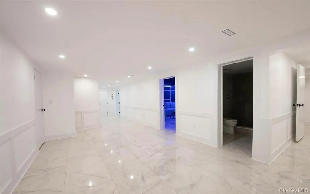 156 Sugar Toms Lane, Oyster Bay, NY, 6 Bedrooms Bedrooms, 14 Rooms Rooms,6 BathroomsBathrooms,Residential Lease,For Rent,Sugar Toms,0,985313 156 Sugar Toms Lane, Oyster Bay, NY, 6 Bedrooms Bedrooms, 14 Rooms Rooms,6 BathroomsBathrooms,Residential Lease,For Rent,Sugar Toms,0,985313