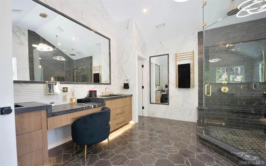 156 Sugar Toms Lane, Oyster Bay, NY, 6 Bedrooms Bedrooms, 14 Rooms Rooms,6 BathroomsBathrooms,Residential Lease,For Rent,Sugar Toms,0,985313 156 Sugar Toms Lane, Oyster Bay, NY, 6 Bedrooms Bedrooms, 14 Rooms Rooms,6 BathroomsBathrooms,Residential Lease,For Rent,Sugar Toms,0,985313