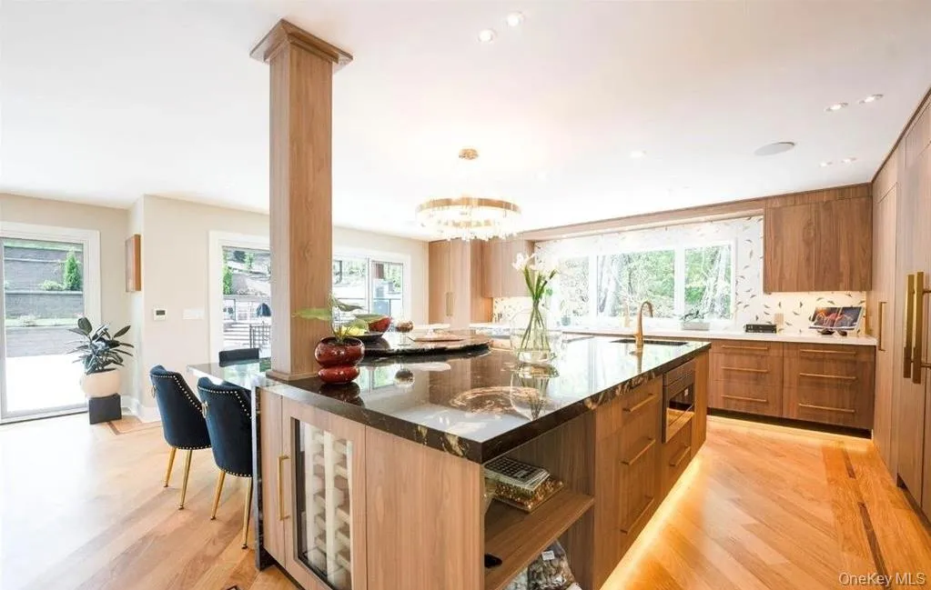 156 Sugar Toms Lane, Oyster Bay, NY, 6 Bedrooms Bedrooms, 14 Rooms Rooms,6 BathroomsBathrooms,Residential Lease,For Rent,Sugar Toms,0,985313 156 Sugar Toms Lane, Oyster Bay, NY, 6 Bedrooms Bedrooms, 14 Rooms Rooms,6 BathroomsBathrooms,Residential Lease,For Rent,Sugar Toms,0,985313